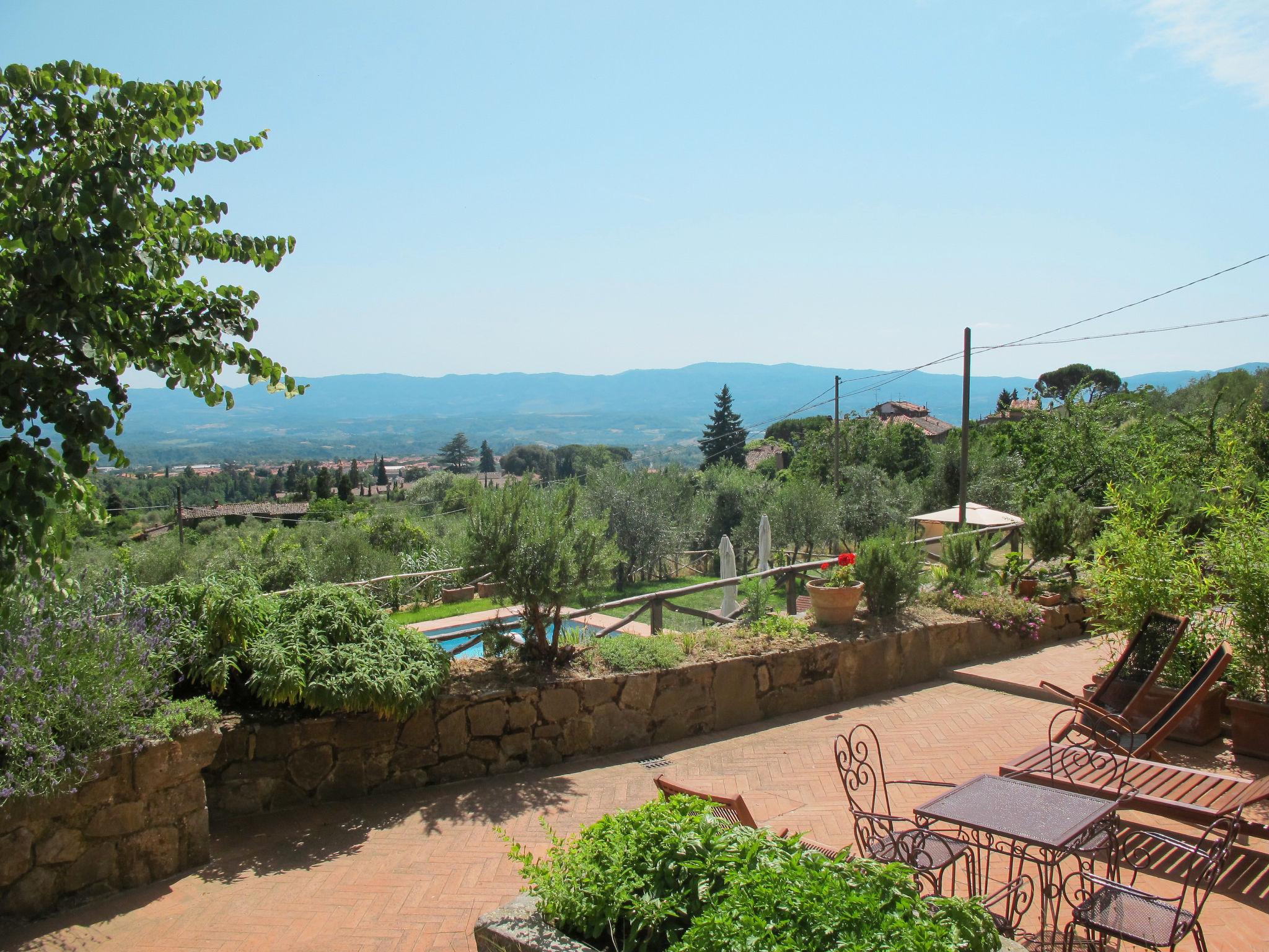 Photo 13 - Maison de 2 chambres à Castelfranco Piandiscò avec piscine et jardin