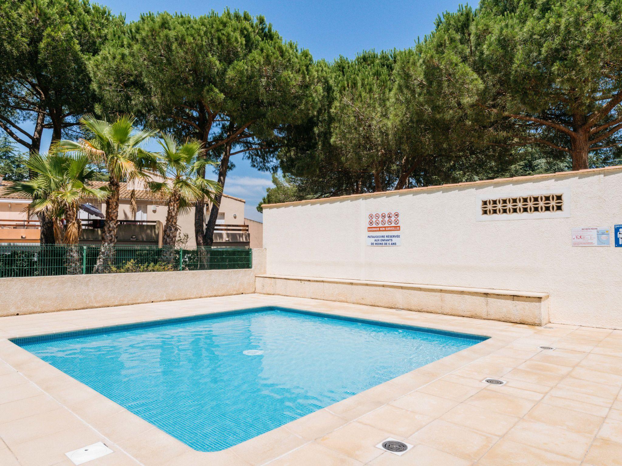 Foto 7 - Appartamento a Agde con piscina e vista mare