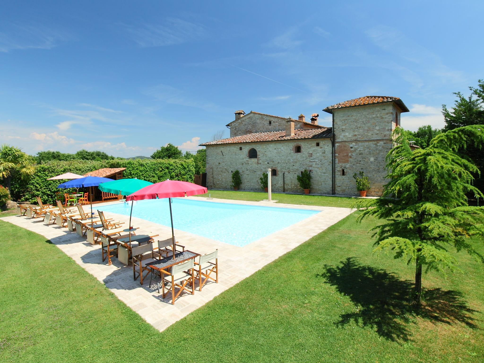 Foto 2 - Appartamento con 1 camera da letto a Rapolano Terme con piscina