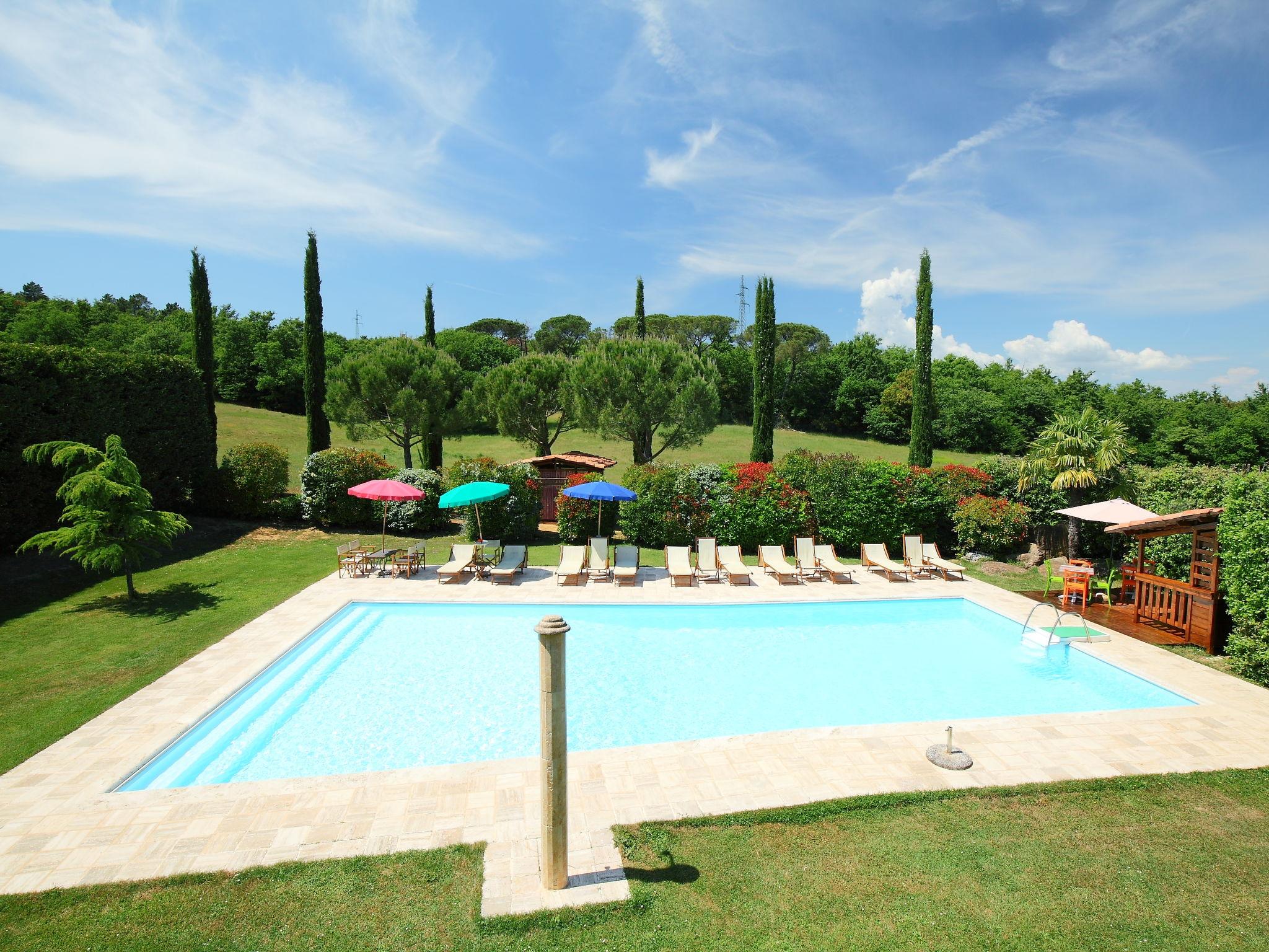 Photo 4 - 1 bedroom Apartment in Rapolano Terme with swimming pool and garden