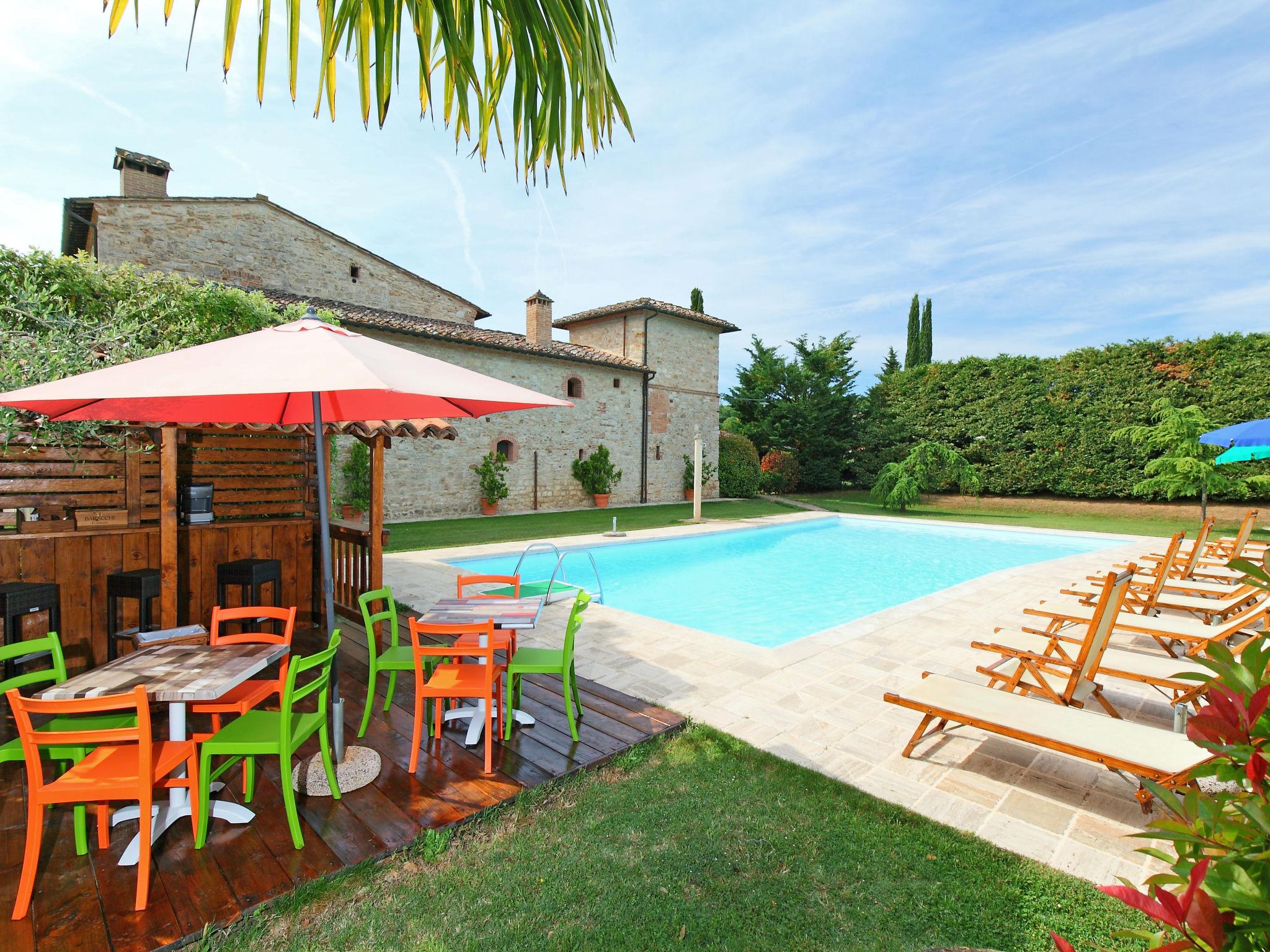 Foto 2 - Apartamento de 1 habitación en Rapolano Terme con piscina
