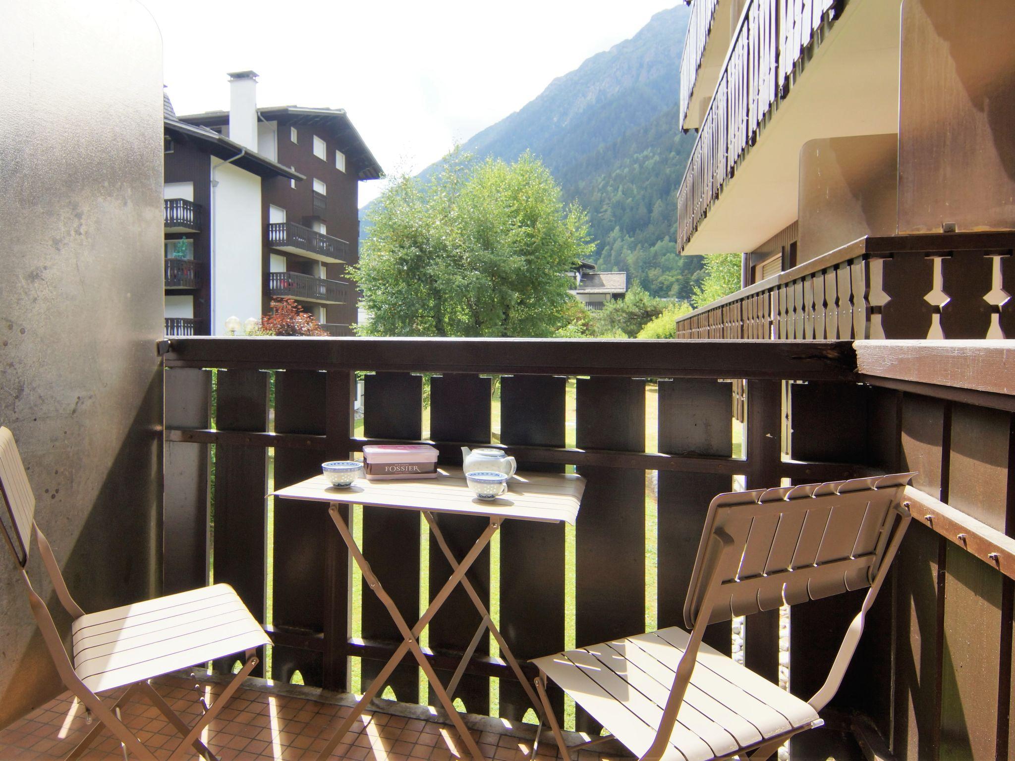 Photo 10 - 1 bedroom Apartment in Chamonix-Mont-Blanc with mountain view