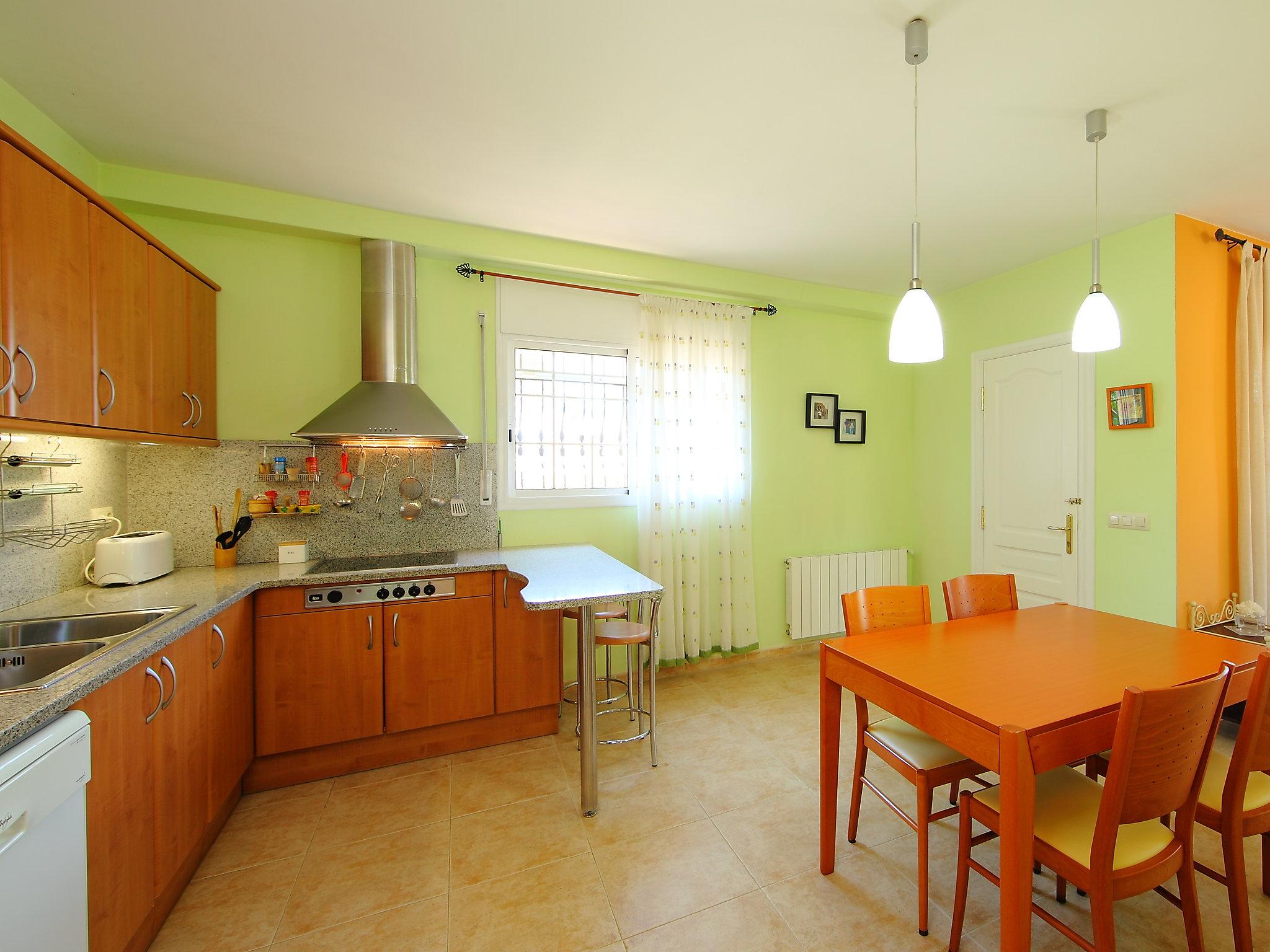 Photo 6 - 3 bedroom House in Vidreres with private pool and garden