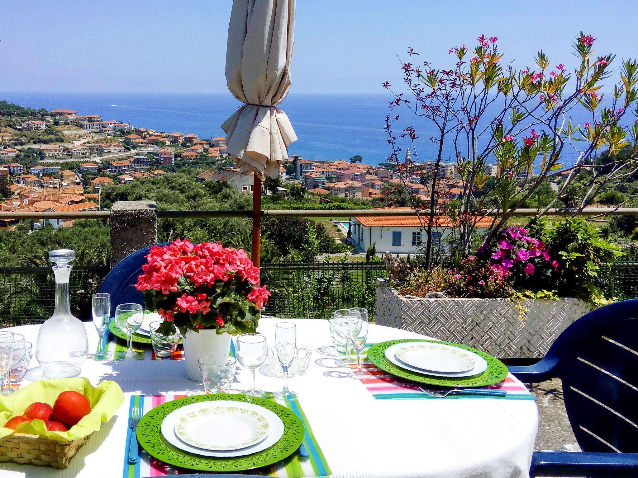 Foto 1 - Appartamento con 2 camere da letto a Costarainera con giardino e terrazza