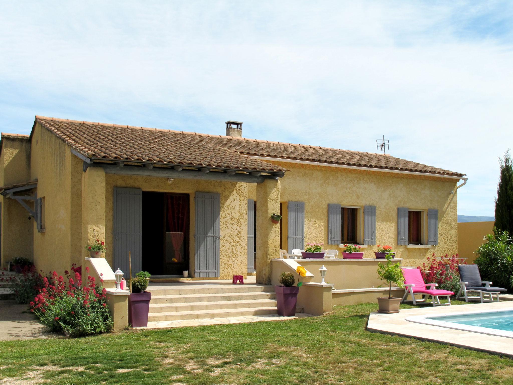 Photo 1 - Maison de 4 chambres à Mazan avec piscine privée et terrasse