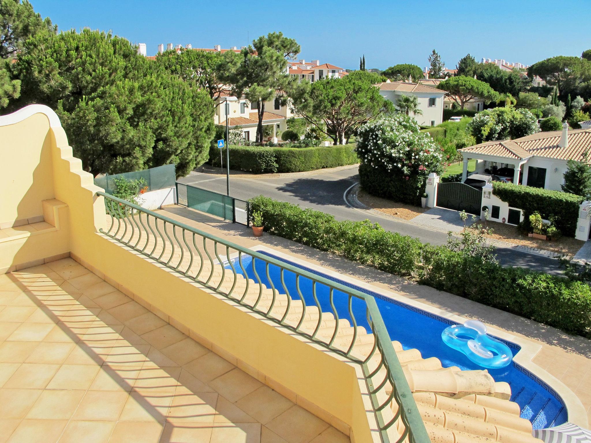 Foto 6 - Casa de 3 habitaciones en Loulé con piscina privada y jardín