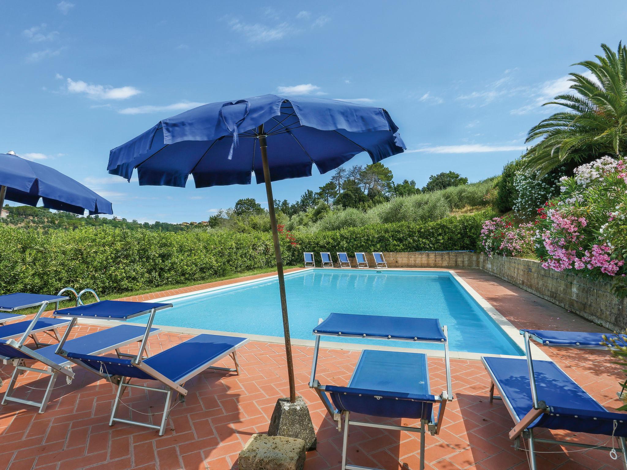 Photo 4 - Maison de 1 chambre à Palaia avec piscine et jardin