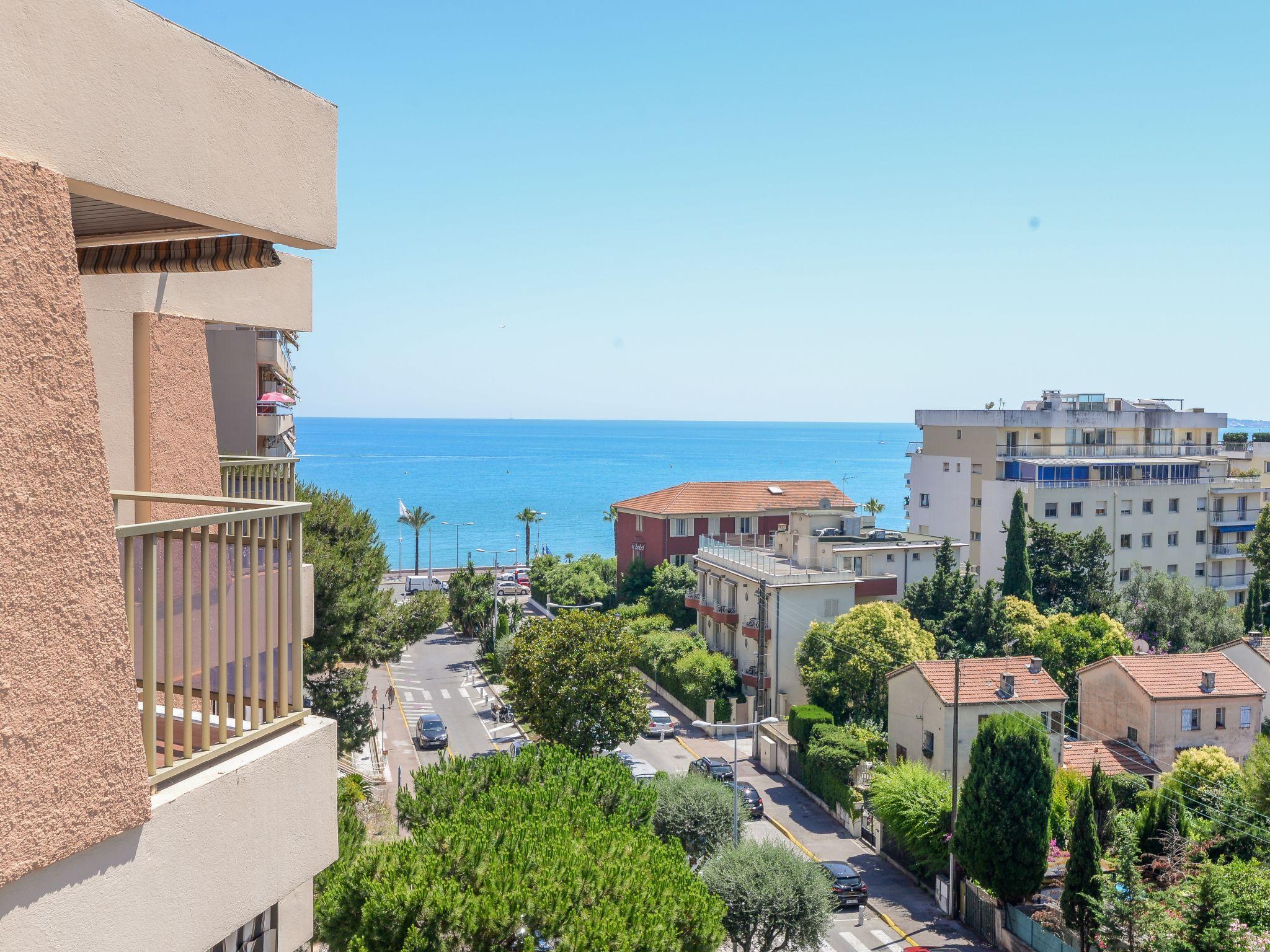 Foto 5 - Apartamento em Cagnes-sur-Mer com vistas do mar