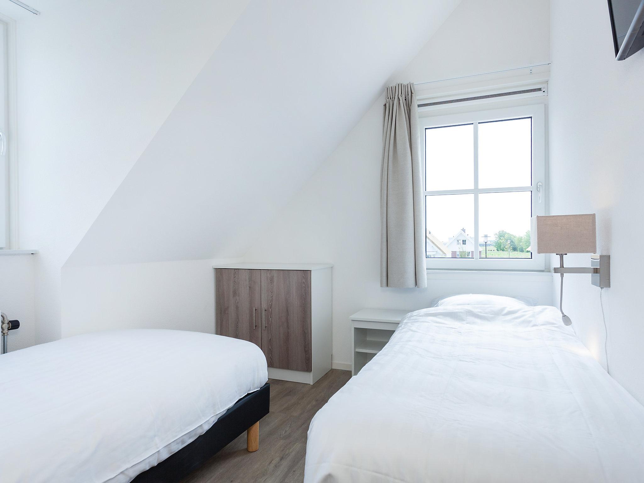 Photo 9 - 4 bedroom House in Noordwijk with terrace