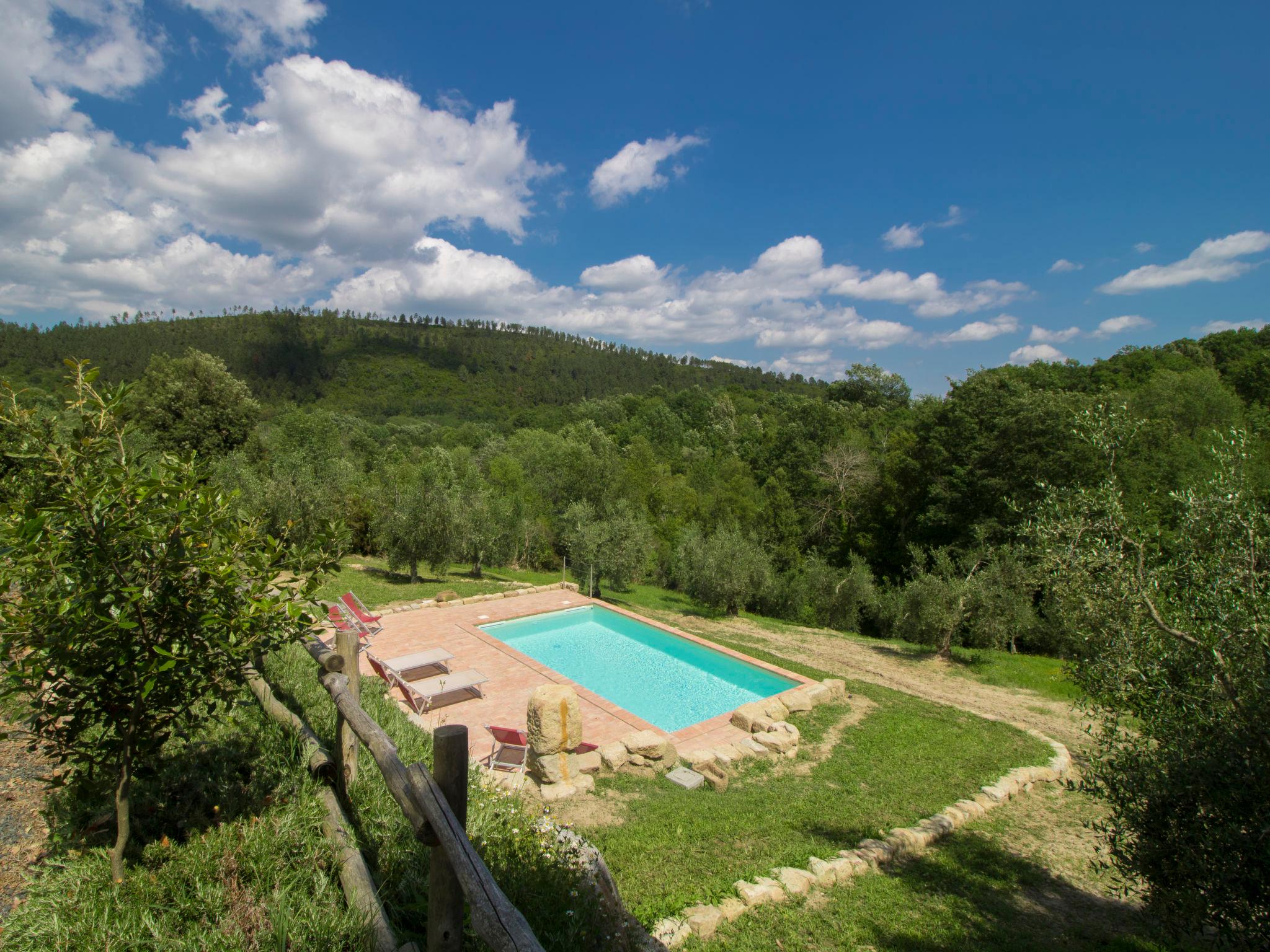 Foto 3 - Casa con 2 camere da letto a Roccastrada con piscina privata e giardino
