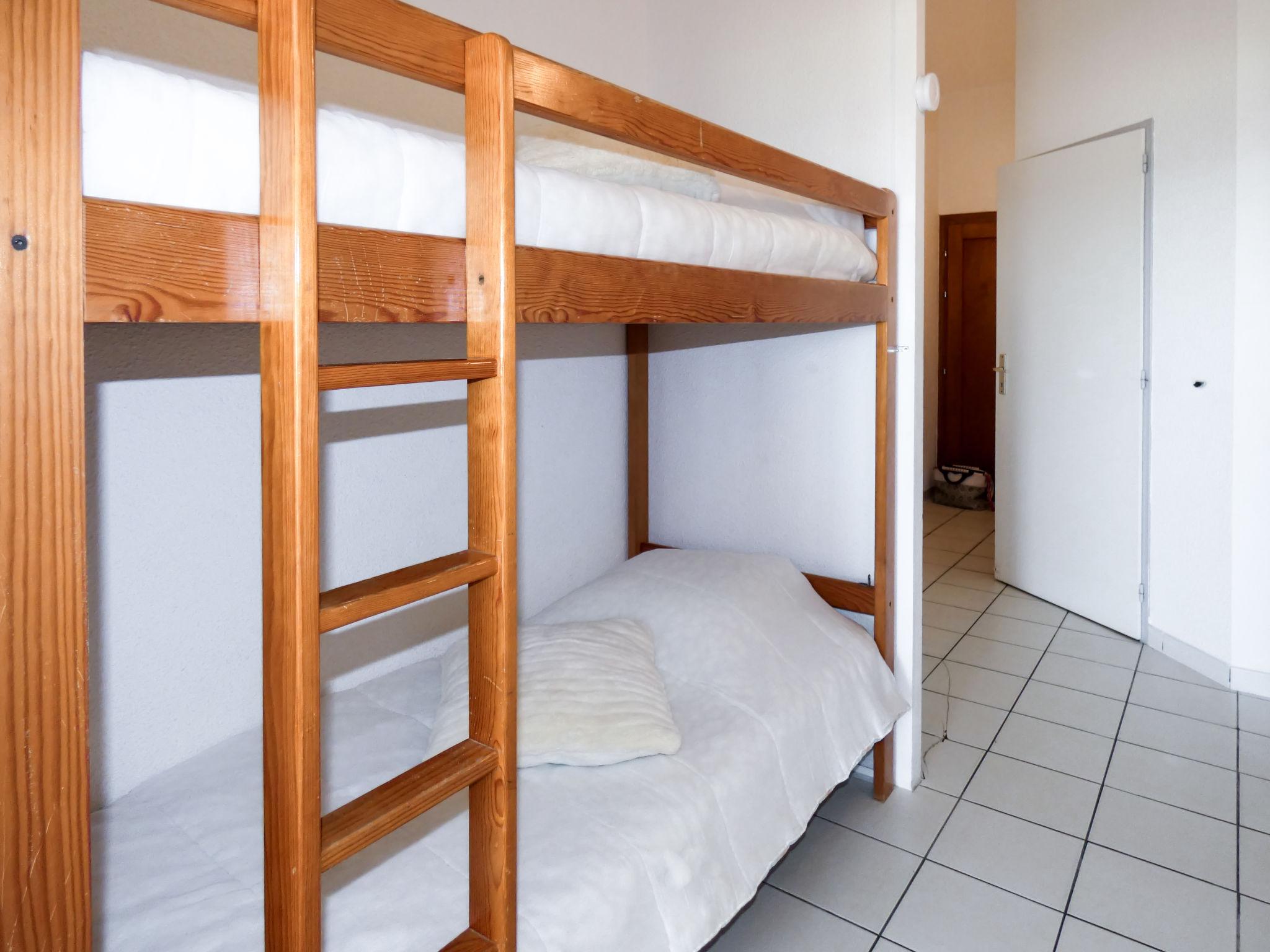 Foto 10 - Appartamento con 2 camere da letto a Mimizan