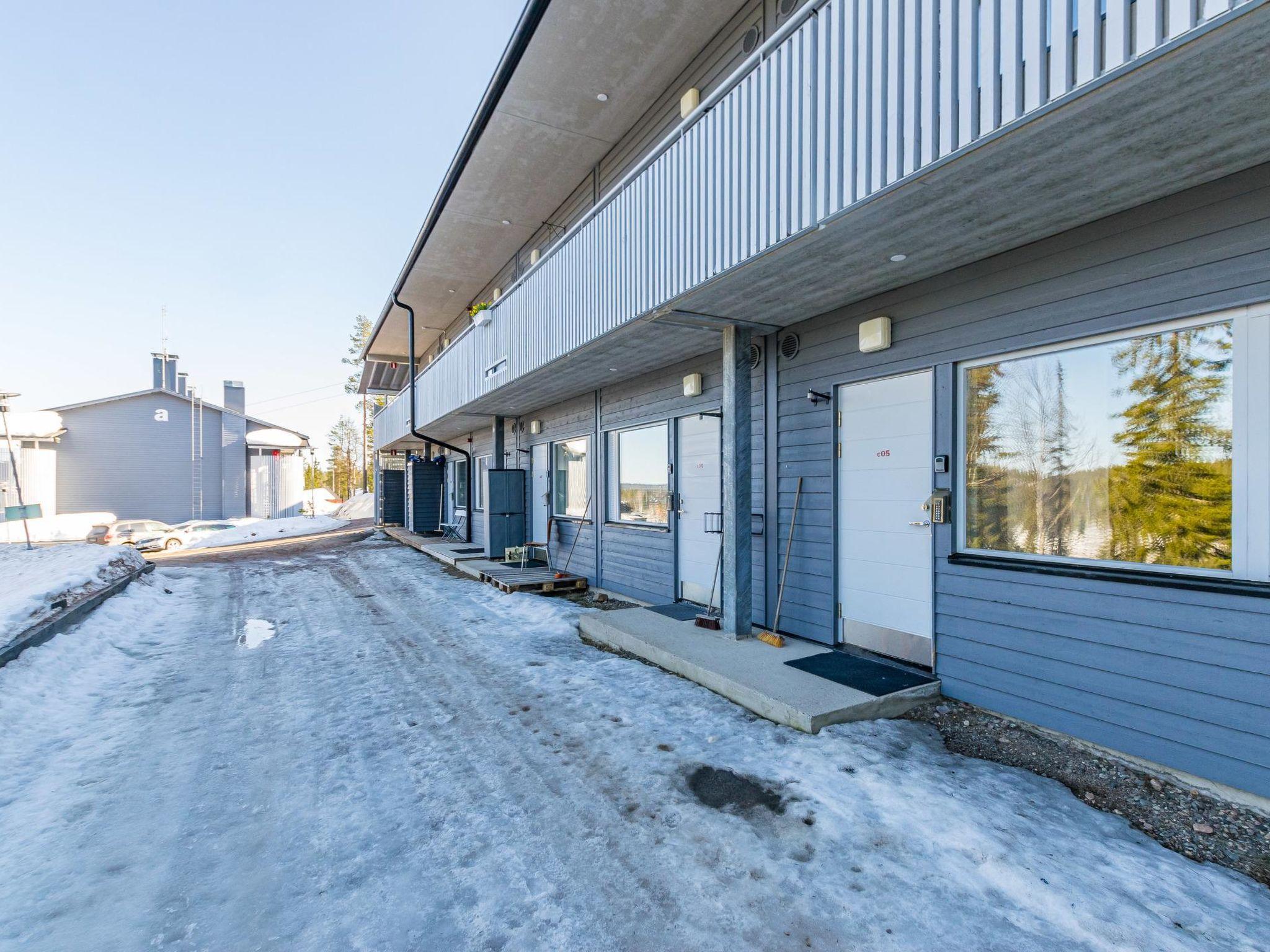 Photo 2 - Maison de 1 chambre à Kuusamo avec vues sur la montagne