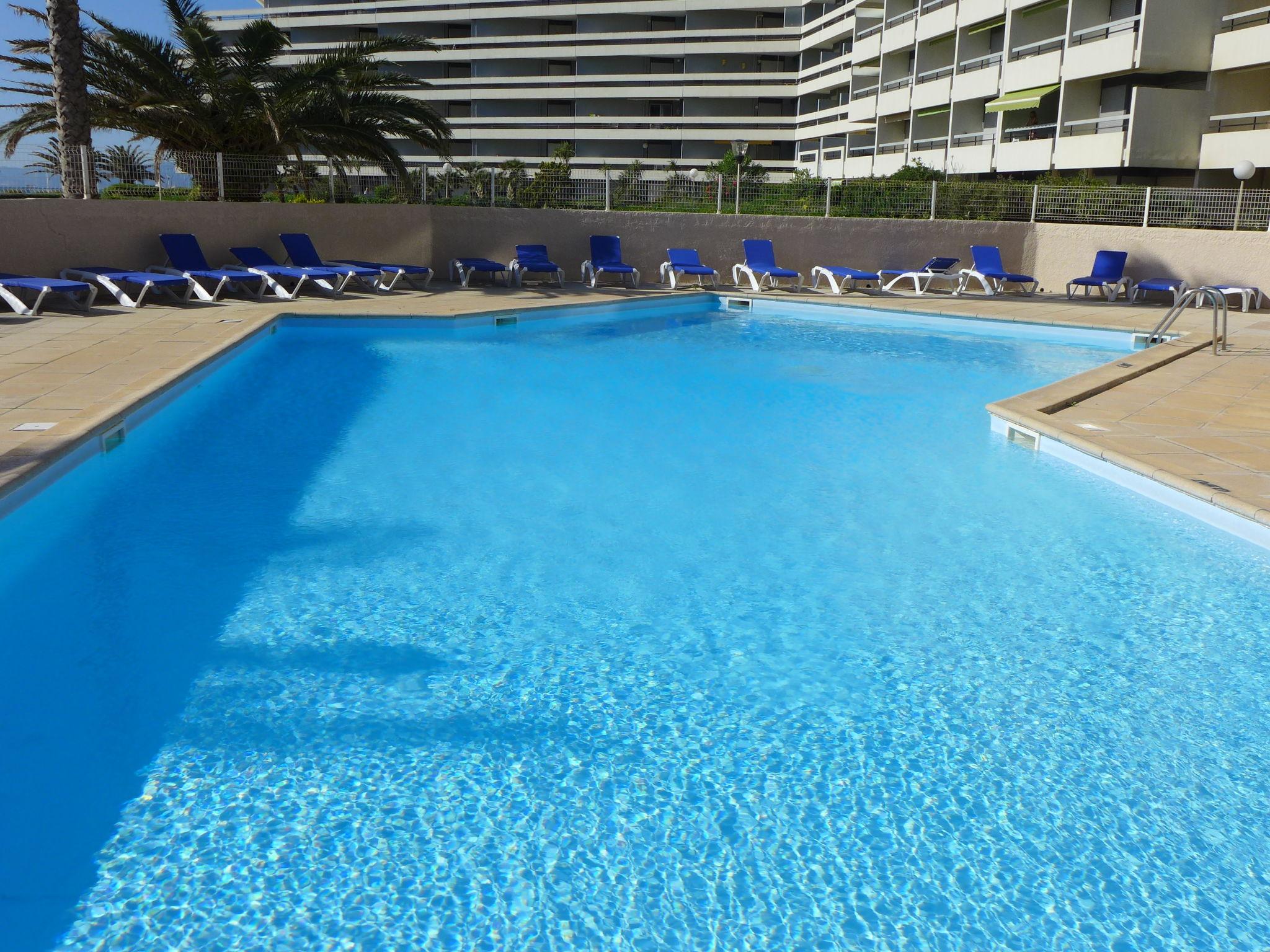 Foto 2 - Appartamento a Canet-en-Roussillon con piscina e vista mare