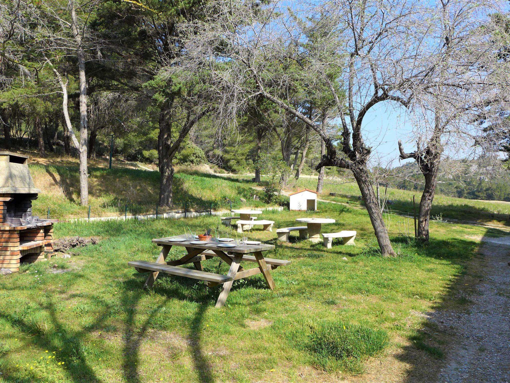 Foto 5 - Appartamento con 2 camere da letto a Narbonne con giardino