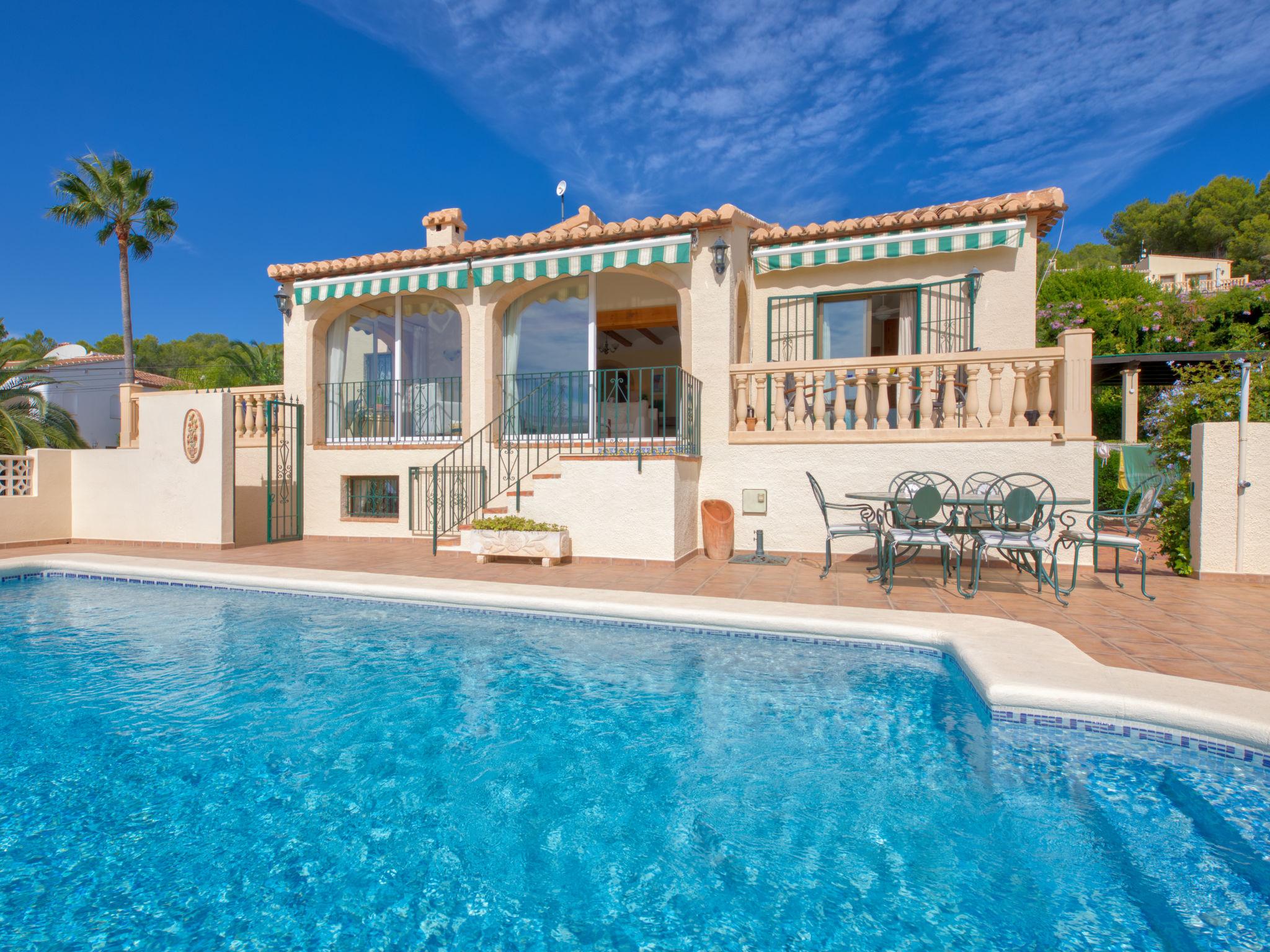 Foto 1 - Casa con 3 camere da letto a Jávea con piscina privata e vista mare