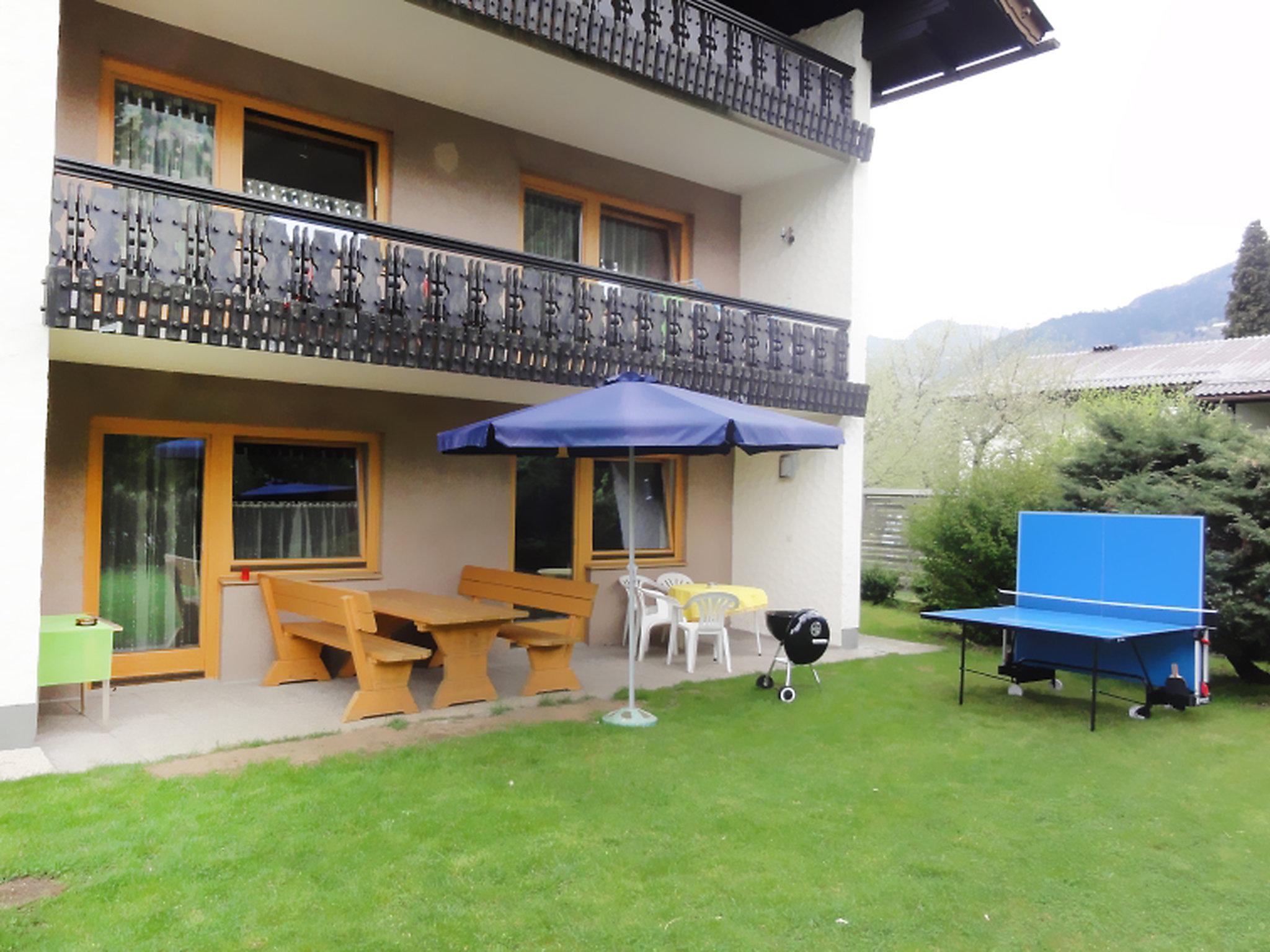 Photo 2 - Maison de 6 chambres à Radenthein avec jardin et terrasse