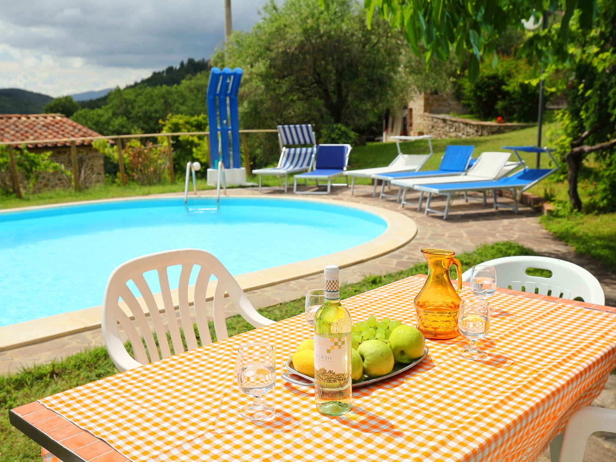 Photo 16 - Maison de 2 chambres à Umbertide avec piscine et jardin