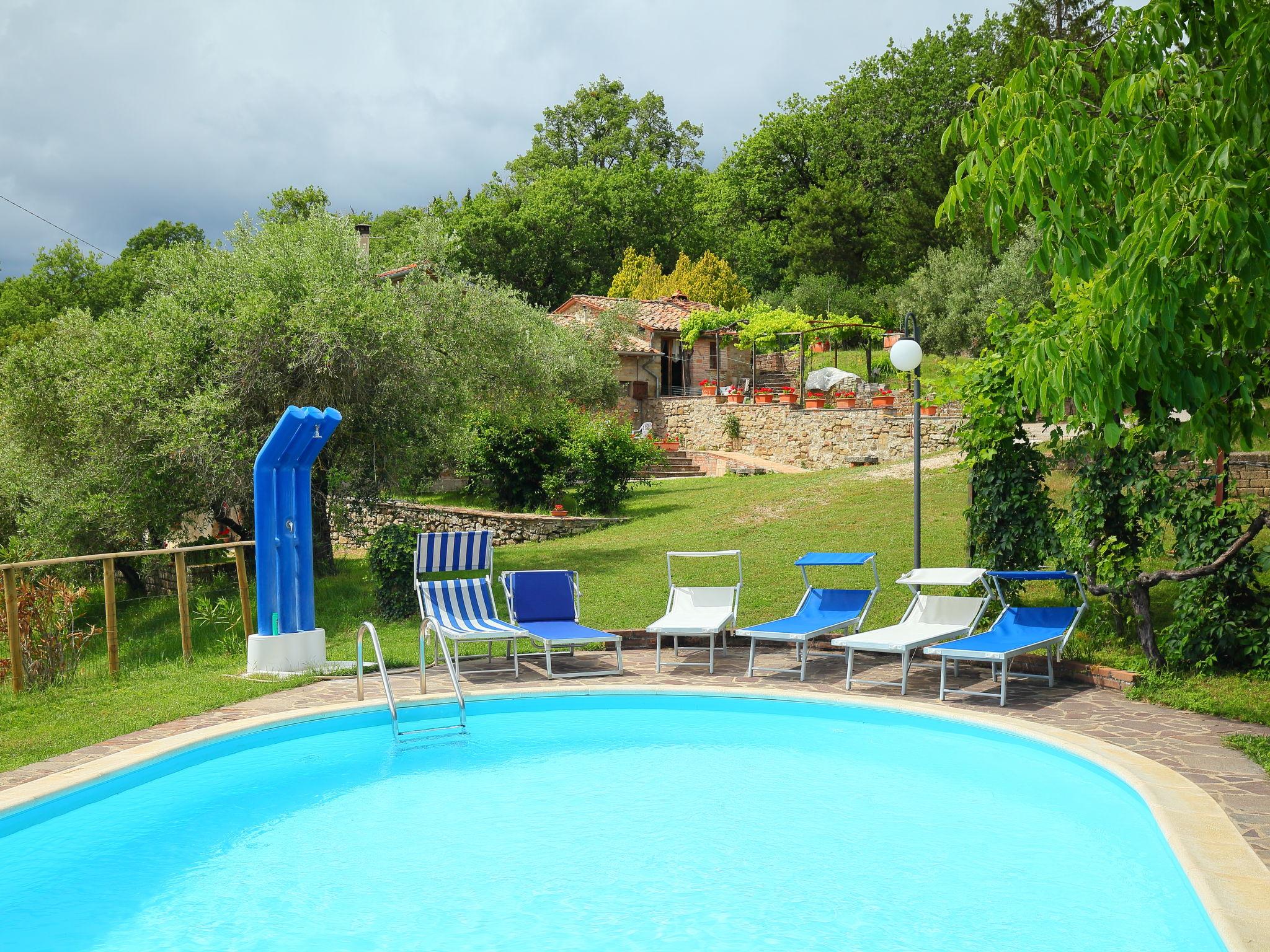 Foto 1 - Casa de 2 habitaciones en Umbertide con piscina y jardín