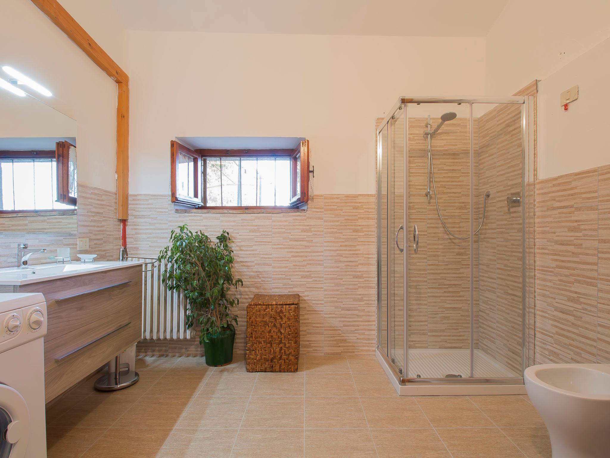 Photo 11 - 2 bedroom House in Umbertide with swimming pool and garden