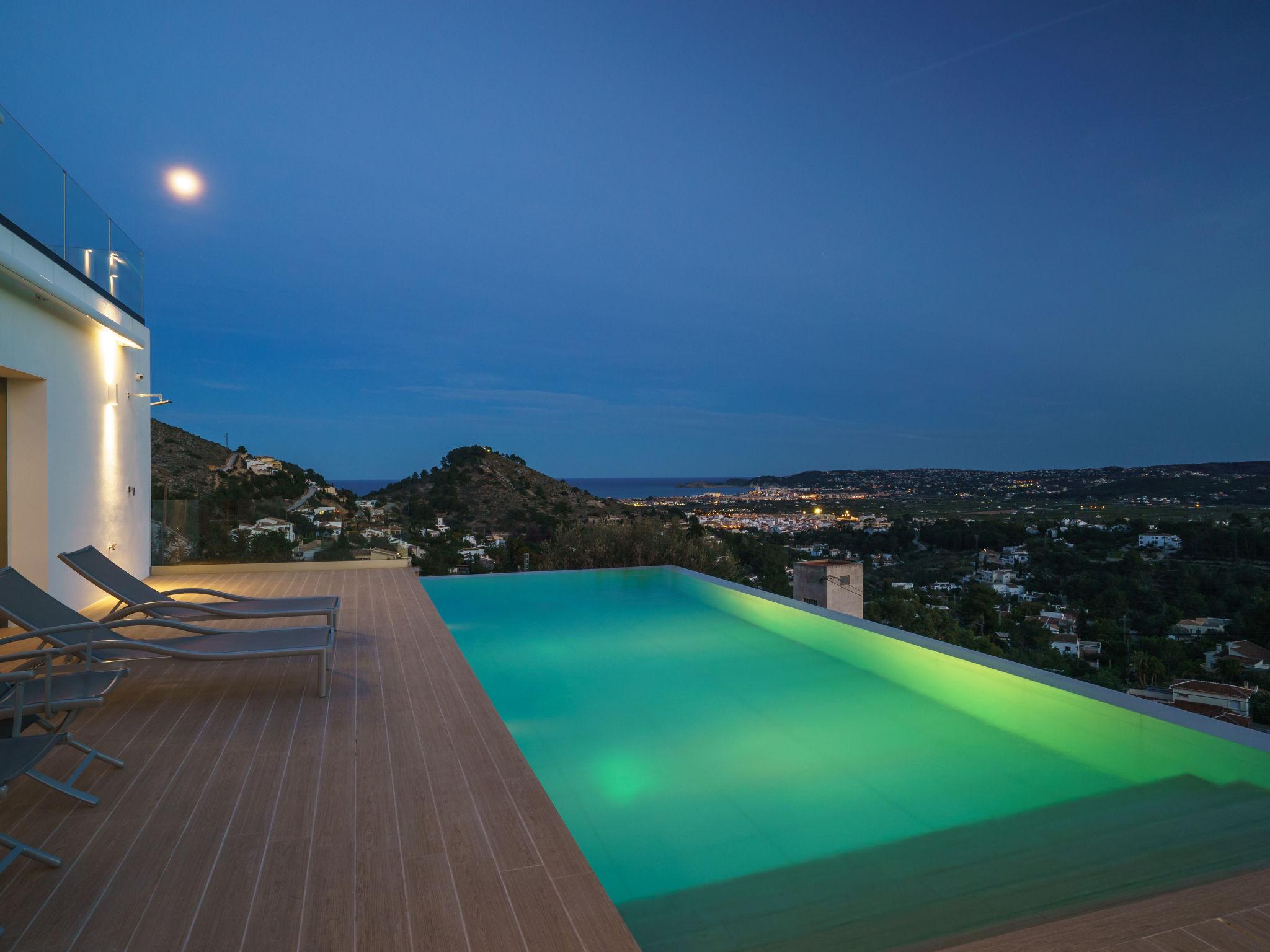 Foto 4 - Casa de 4 habitaciones en Jávea con piscina privada y vistas al mar