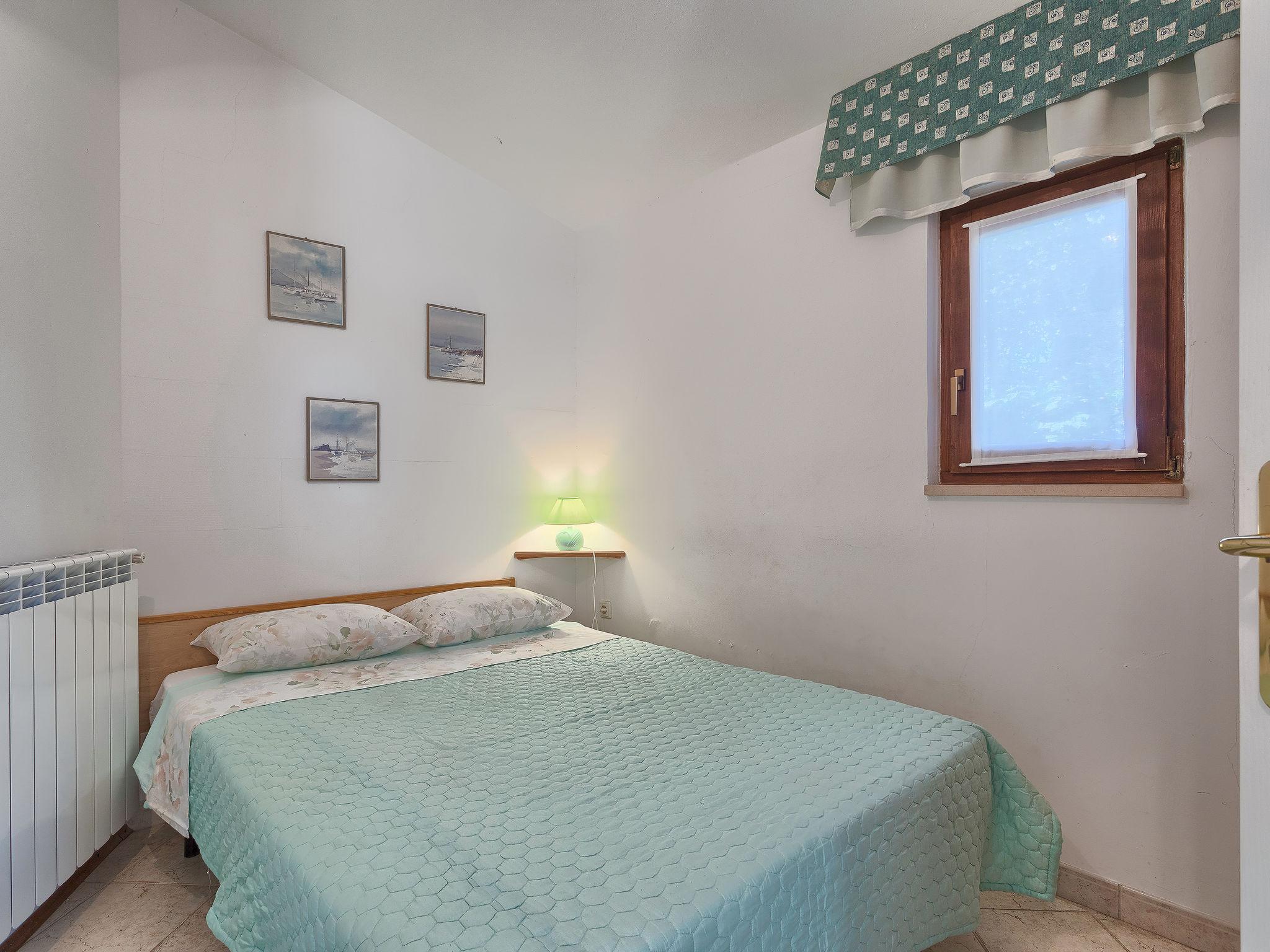 Foto 14 - Casa de 2 quartos em Marčana com piscina e vistas do mar
