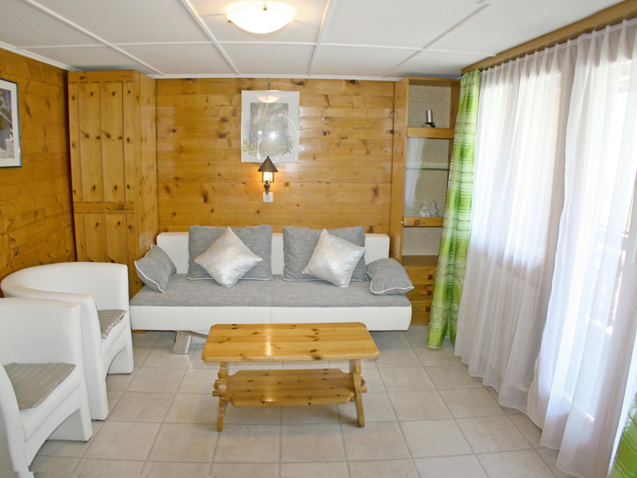 Foto 2 - Apartamento de 2 quartos em Grächen com jardim