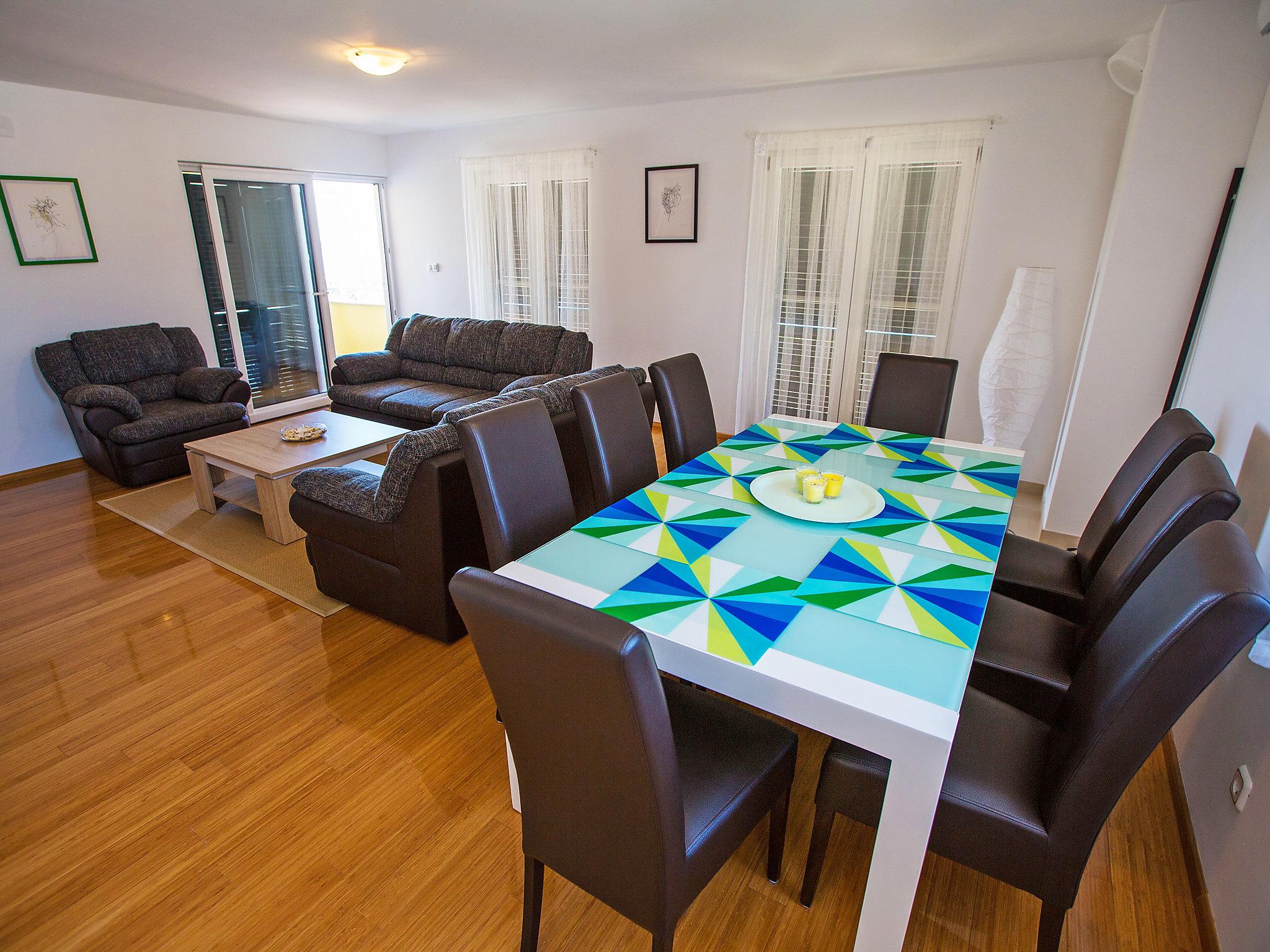 Photo 6 - 3 bedroom Apartment in Novi Vinodolski with swimming pool