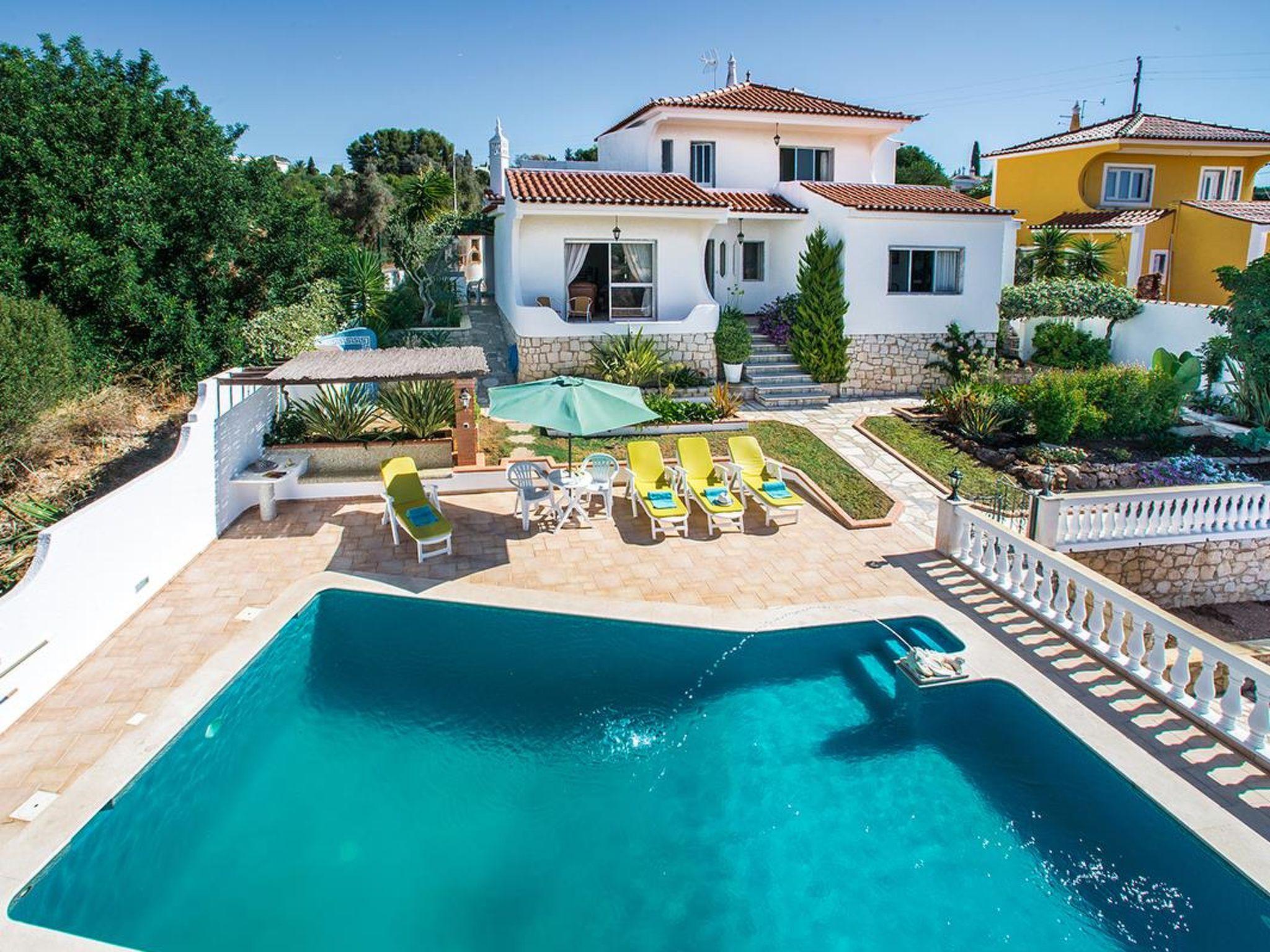 Foto 1 - Casa con 3 camere da letto a Portogallo con piscina privata e vista mare