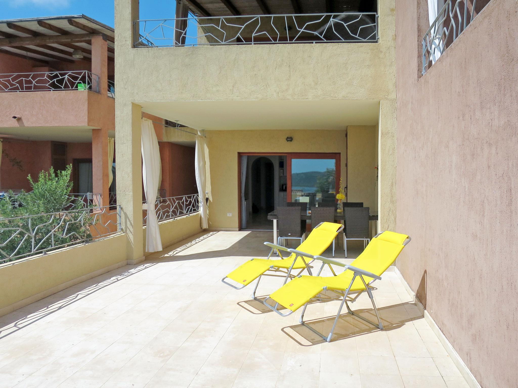Foto 2 - Appartamento con 1 camera da letto a Santa Teresa Gallura con piscina e vista mare