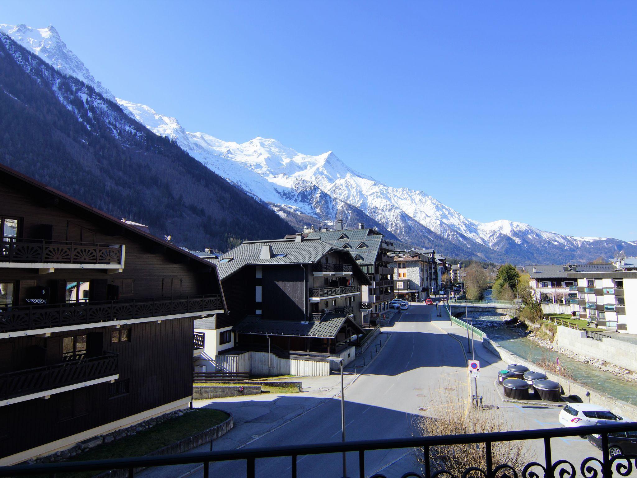 Foto 26 - Apartment mit 3 Schlafzimmern in Chamonix-Mont-Blanc mit terrasse