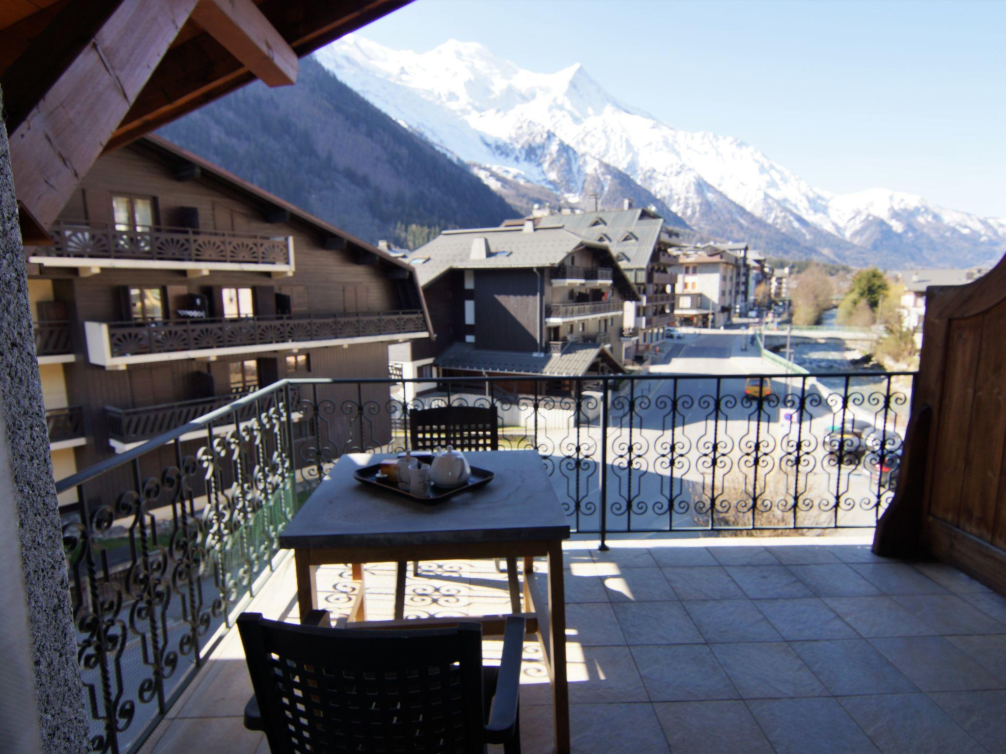 Foto 25 - Apartment mit 3 Schlafzimmern in Chamonix-Mont-Blanc mit terrasse