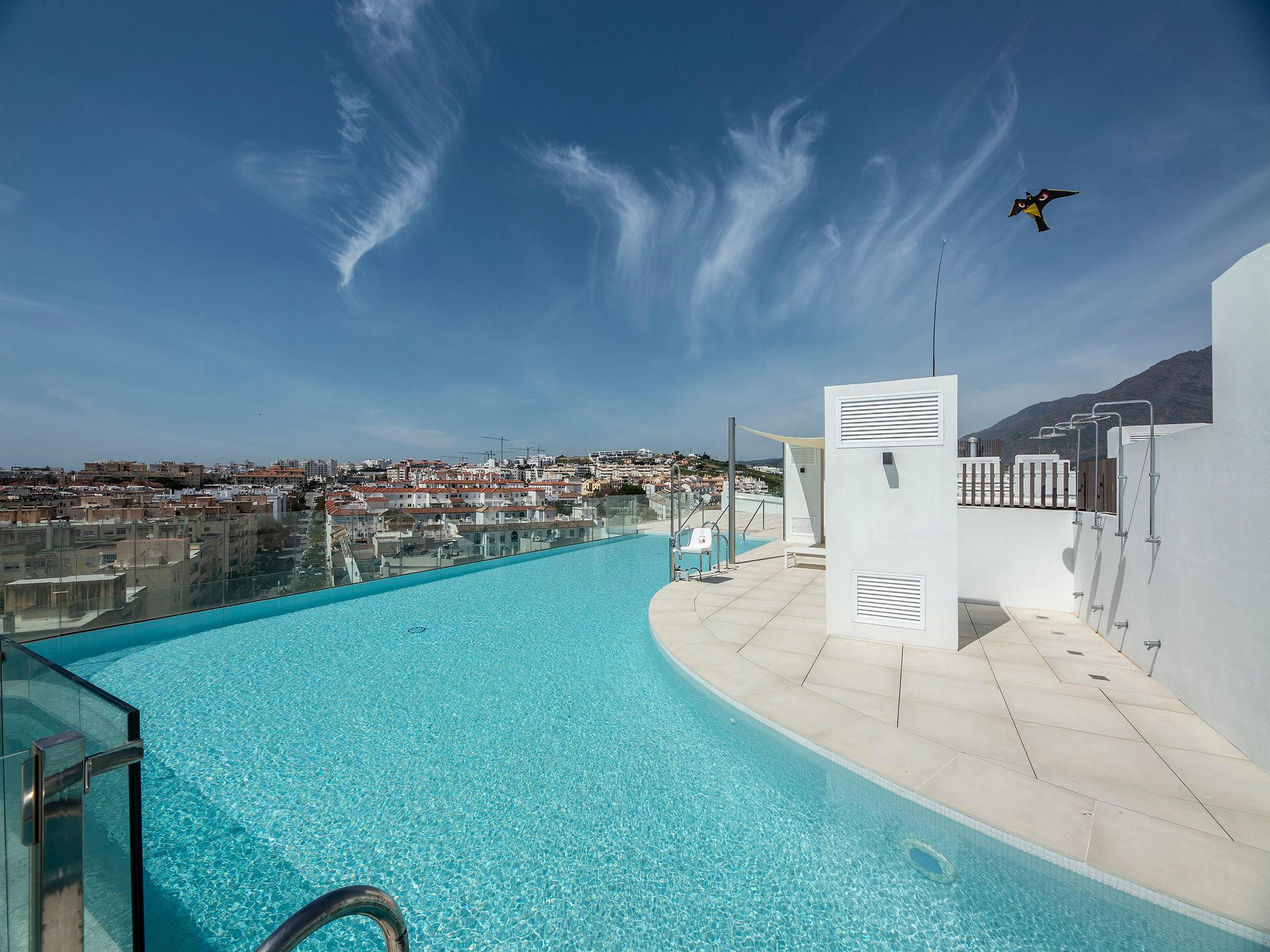 Photo 15 - Appartement de 2 chambres à Estepona avec piscine et vues à la mer