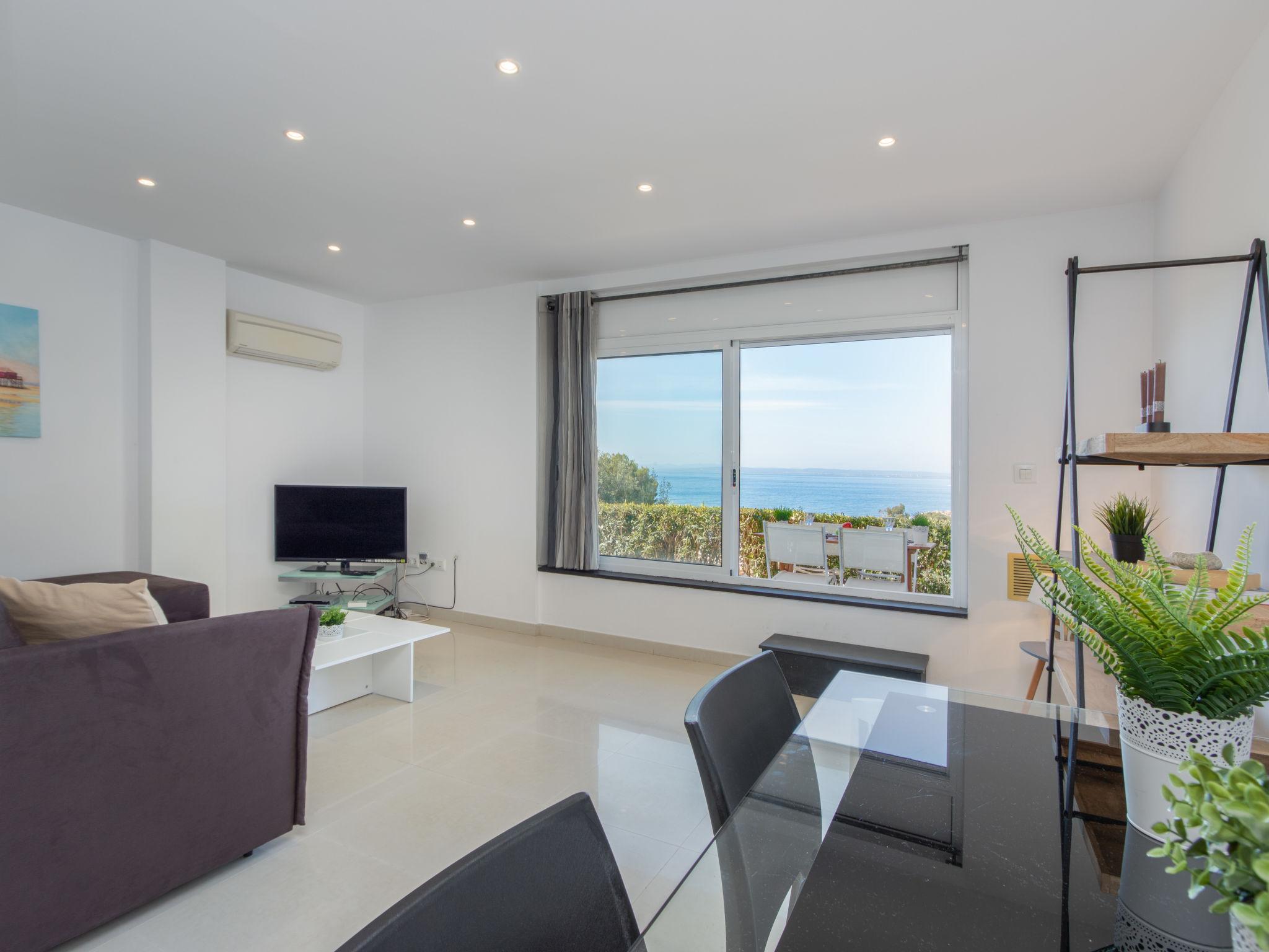 Foto 2 - Apartamento de 2 habitaciones en Roses con terraza y vistas al mar