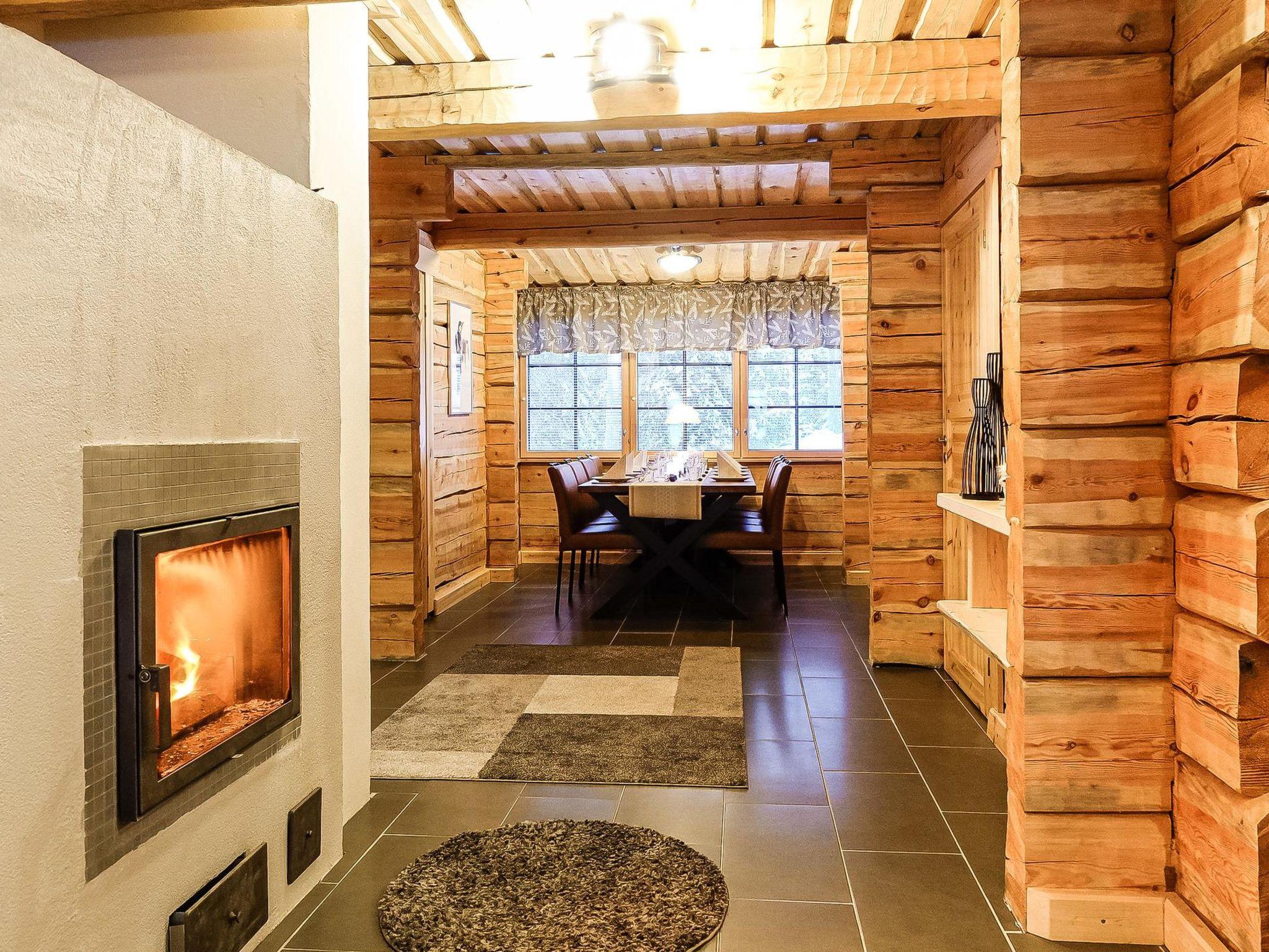 Foto 13 - Casa de 3 quartos em Rovaniemi com sauna e vista para a montanha