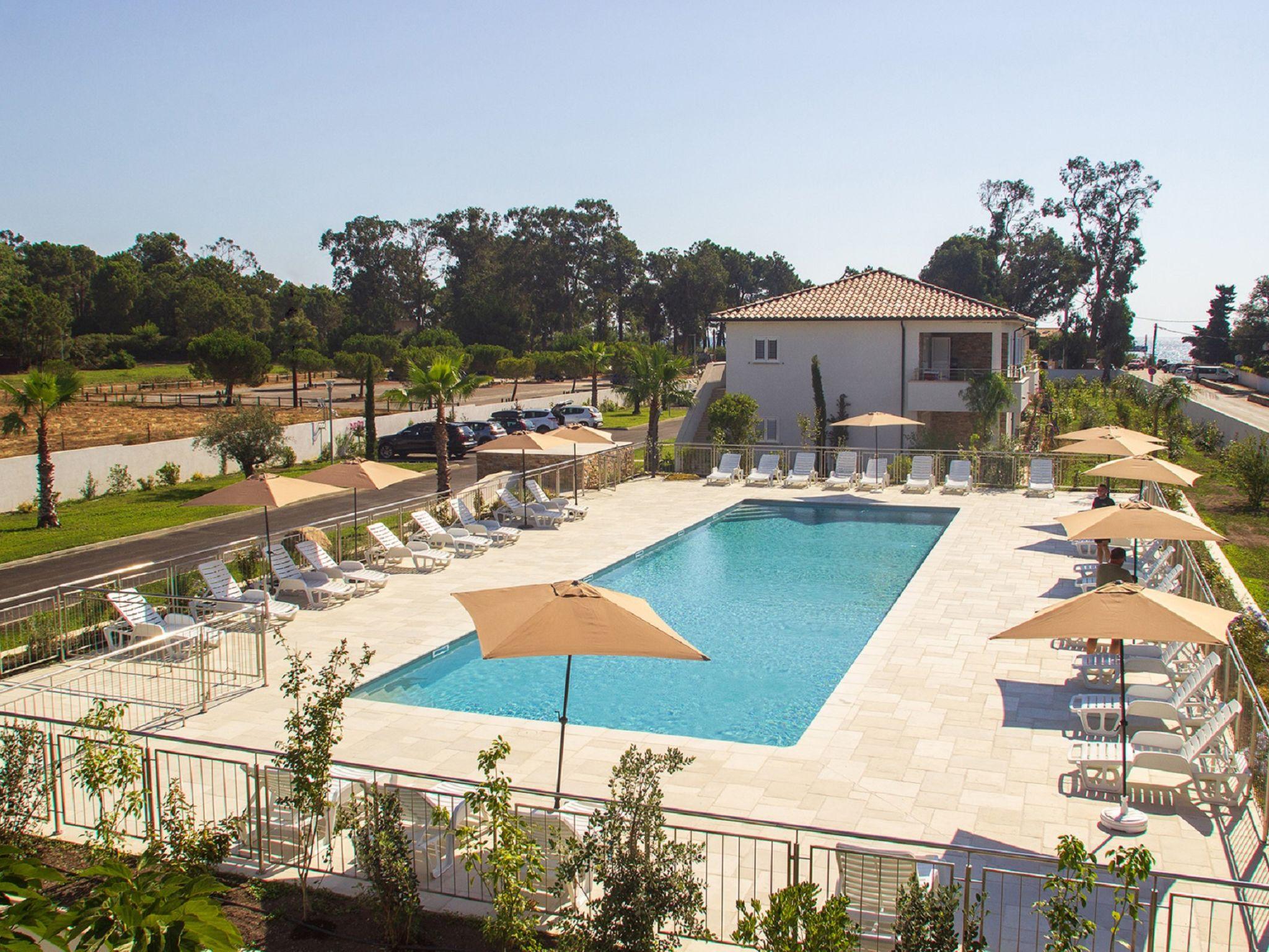 Photo 9 - Appartement de 2 chambres à Ghisonaccia avec piscine et vues à la mer