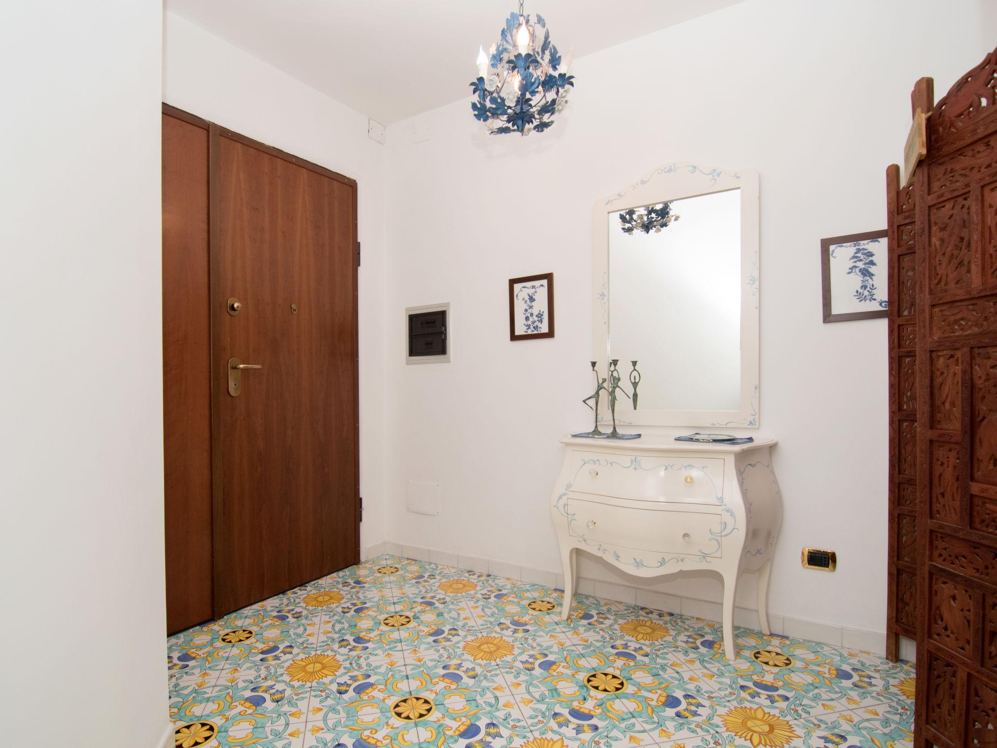 Foto 10 - Apartment mit 2 Schlafzimmern in Sorrento mit schwimmbad und blick aufs meer
