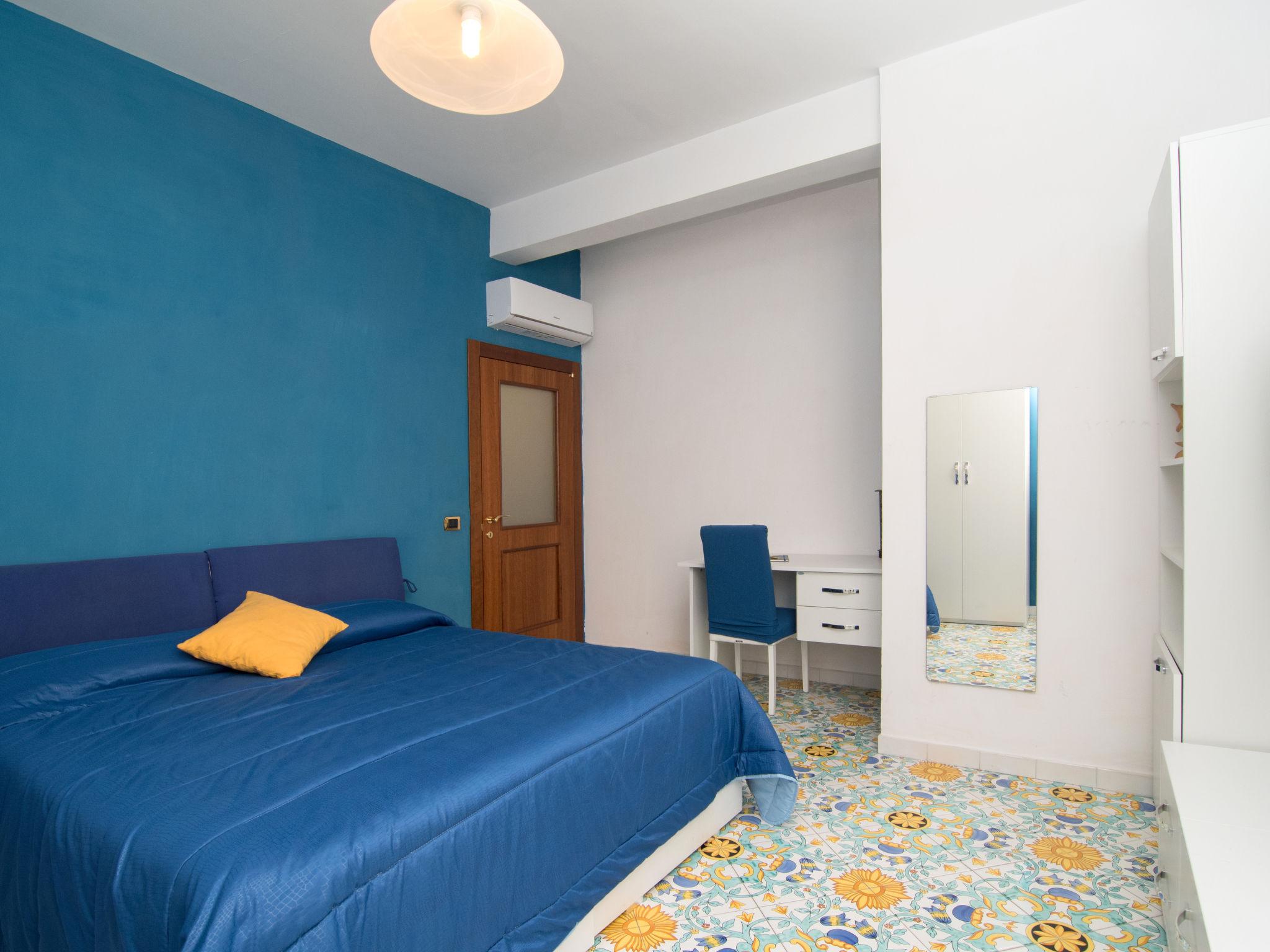 Foto 6 - Apartamento de 2 quartos em Sorrento com piscina e vistas do mar