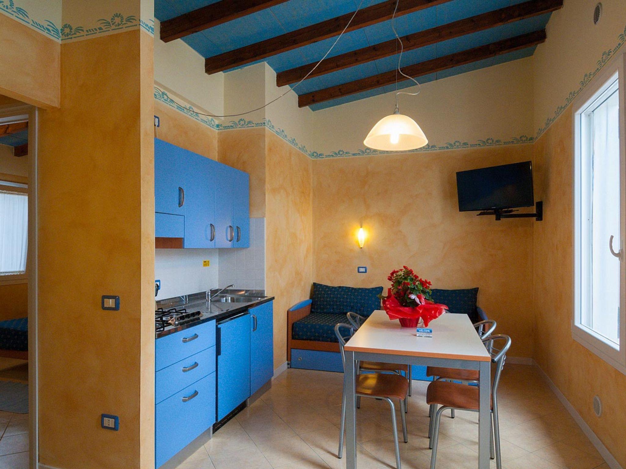 Photo 6 - 1 bedroom Apartment in Comacchio with swimming pool and garden