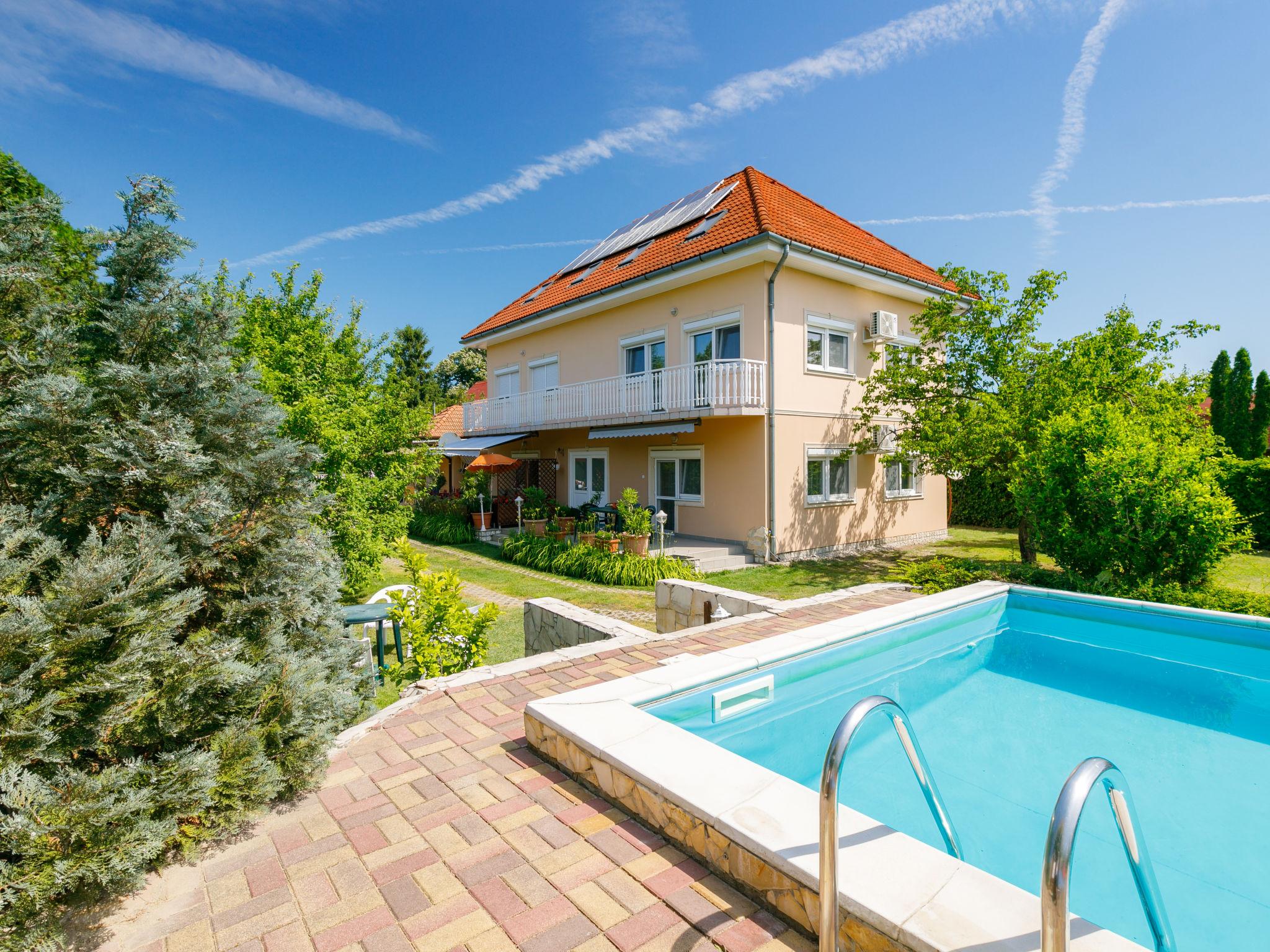 Photo 14 - Appartement de 2 chambres à Zamárdi avec piscine et jardin