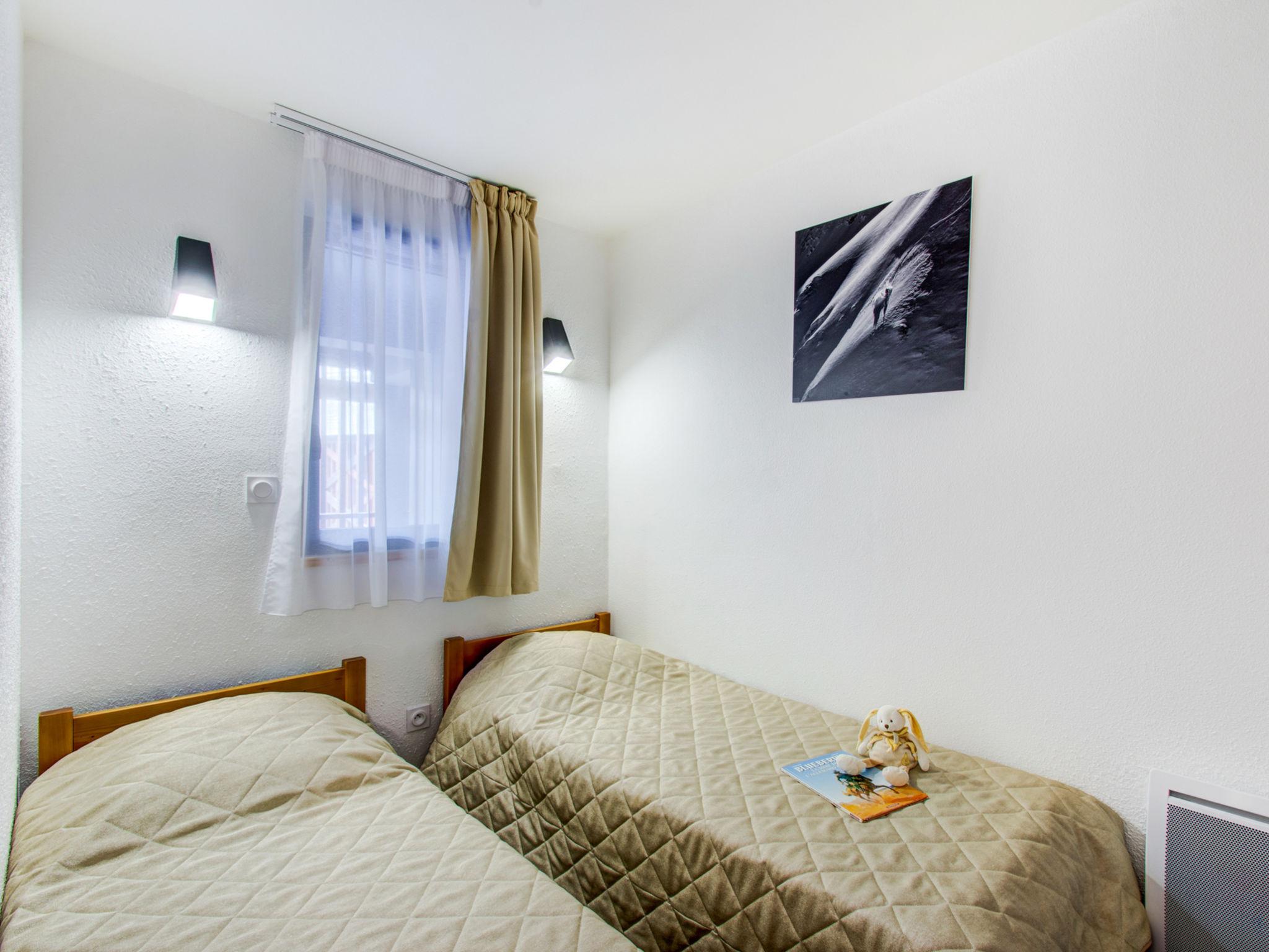 Photo 4 - 2 bedroom Apartment in Germ with swimming pool and mountain view