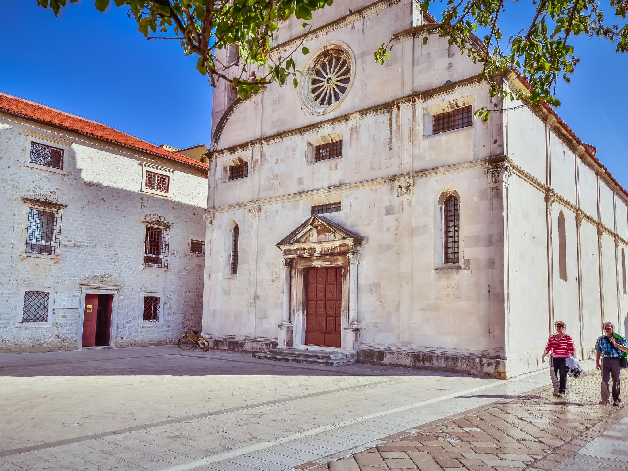 Photo 19 - 2 bedroom Apartment in Zadar with garden and terrace