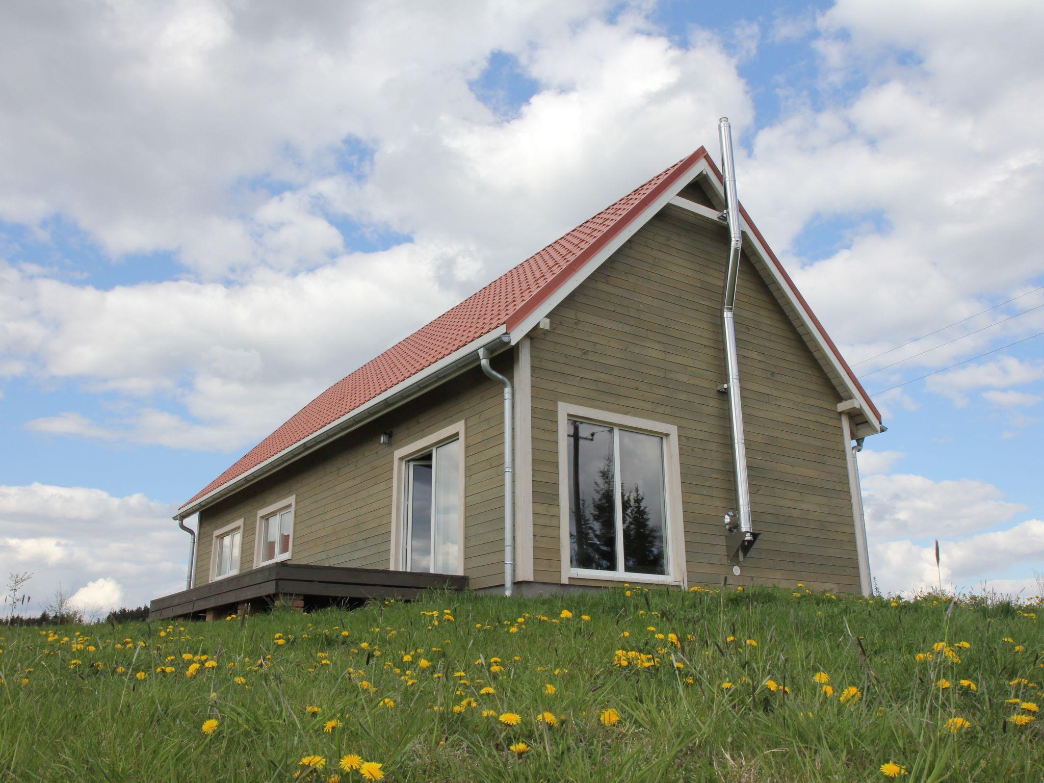 Foto 1 - Casa de 3 habitaciones en Kowale Oleckie con jardín y terraza
