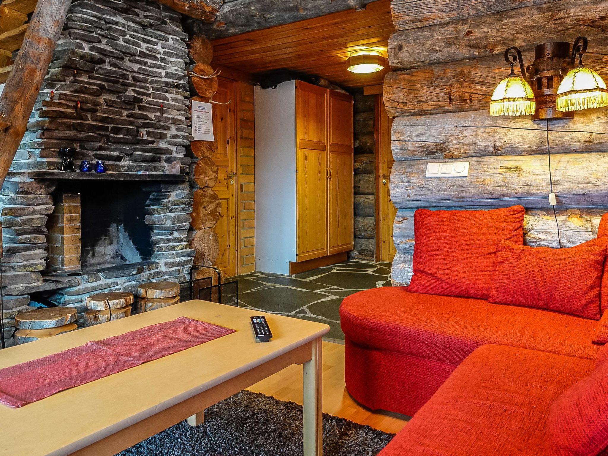 Foto 11 - Casa de 2 quartos em Salla com sauna e vista para a montanha