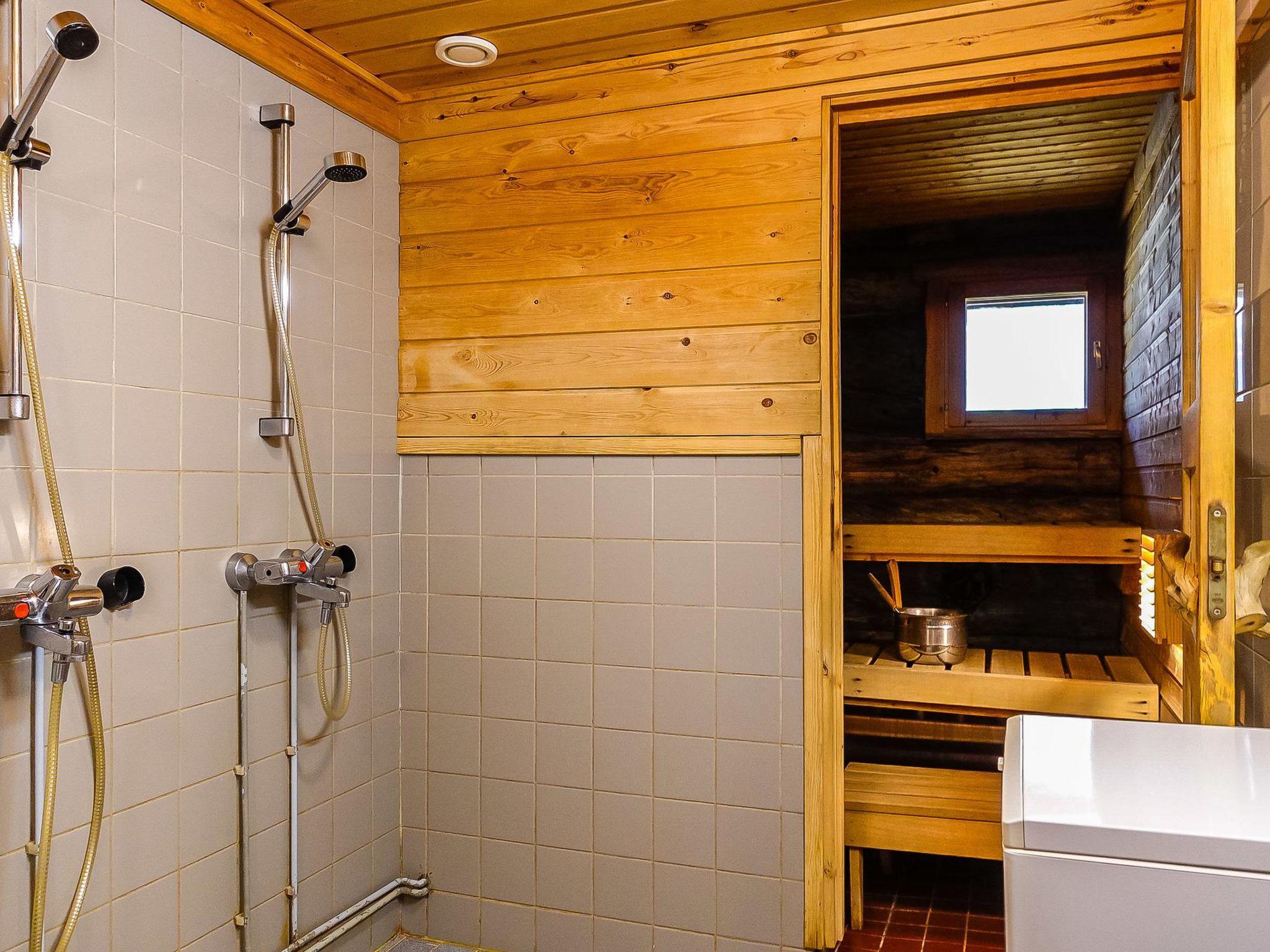 Foto 20 - Casa de 2 quartos em Salla com sauna e vista para a montanha