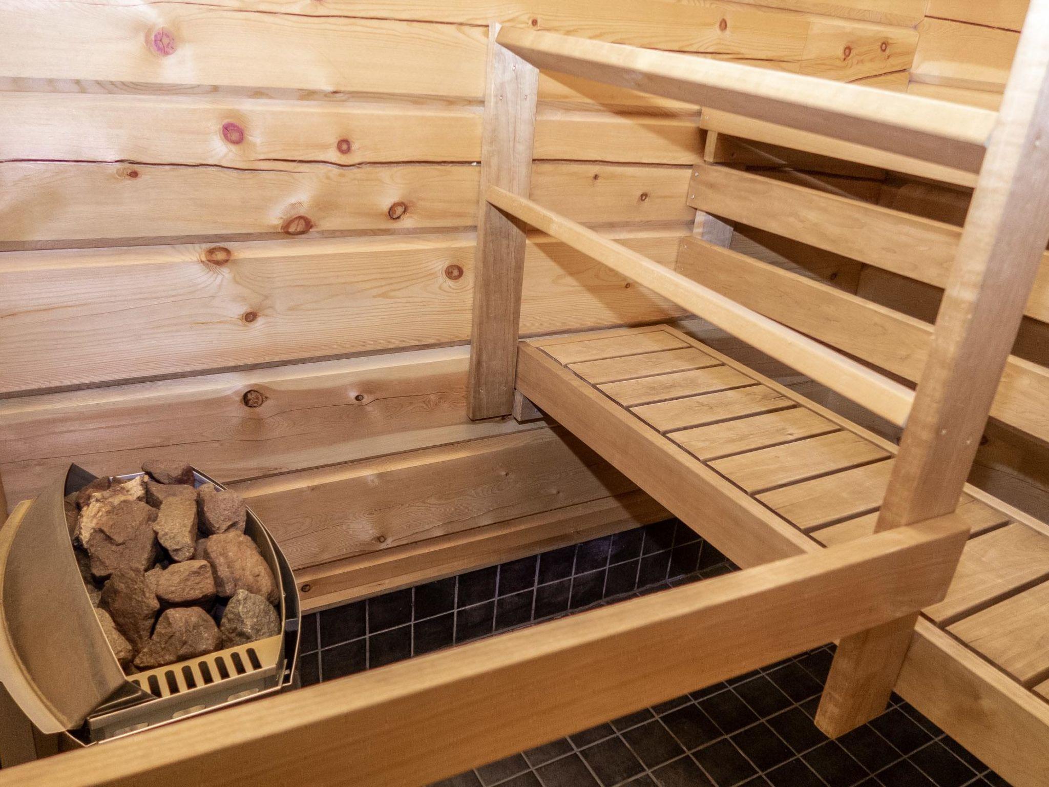 Foto 16 - Casa de 2 quartos em Kuusamo com sauna e vista para a montanha
