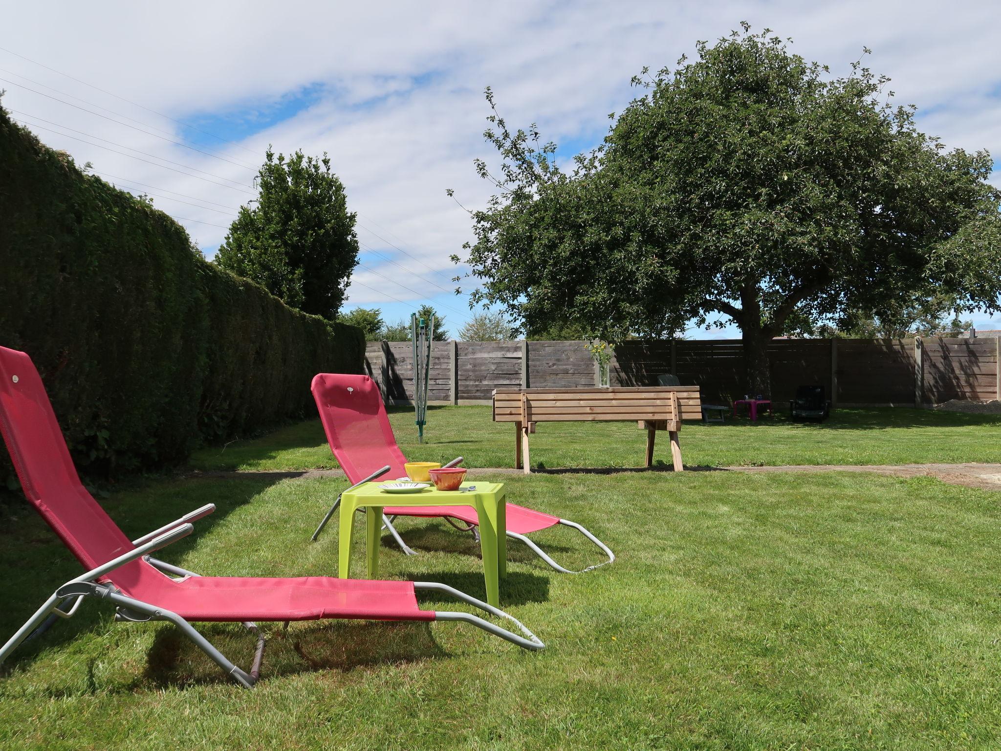 Photo 26 - 3 bedroom House in Trégueux with garden