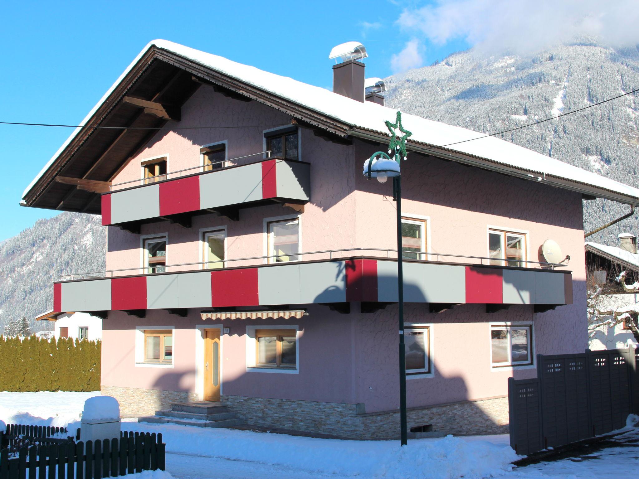 Photo 26 - Appartement de 3 chambres à Ried im Zillertal avec jardin