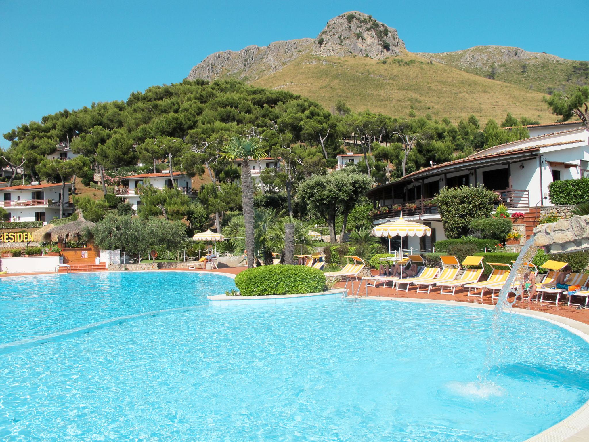 Photo 2 - Appartement de 1 chambre à Sperlonga avec piscine et vues à la mer