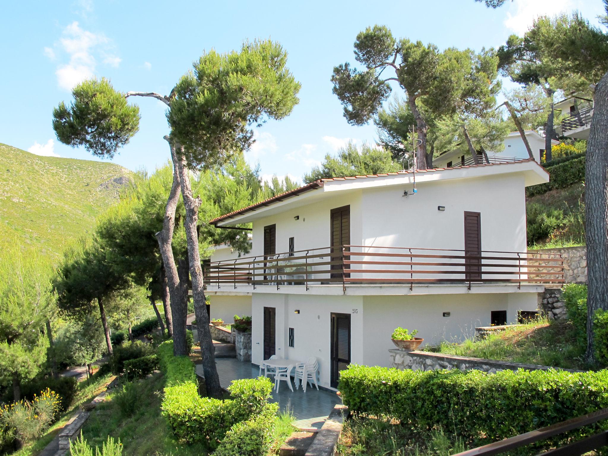 Photo 2 - Appartement de 2 chambres à Sperlonga avec piscine et jardin