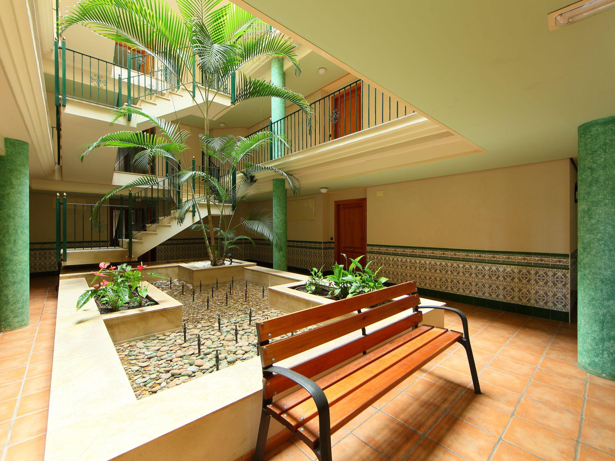 Photo 15 - 2 bedroom Apartment in La Ràpita with swimming pool and garden